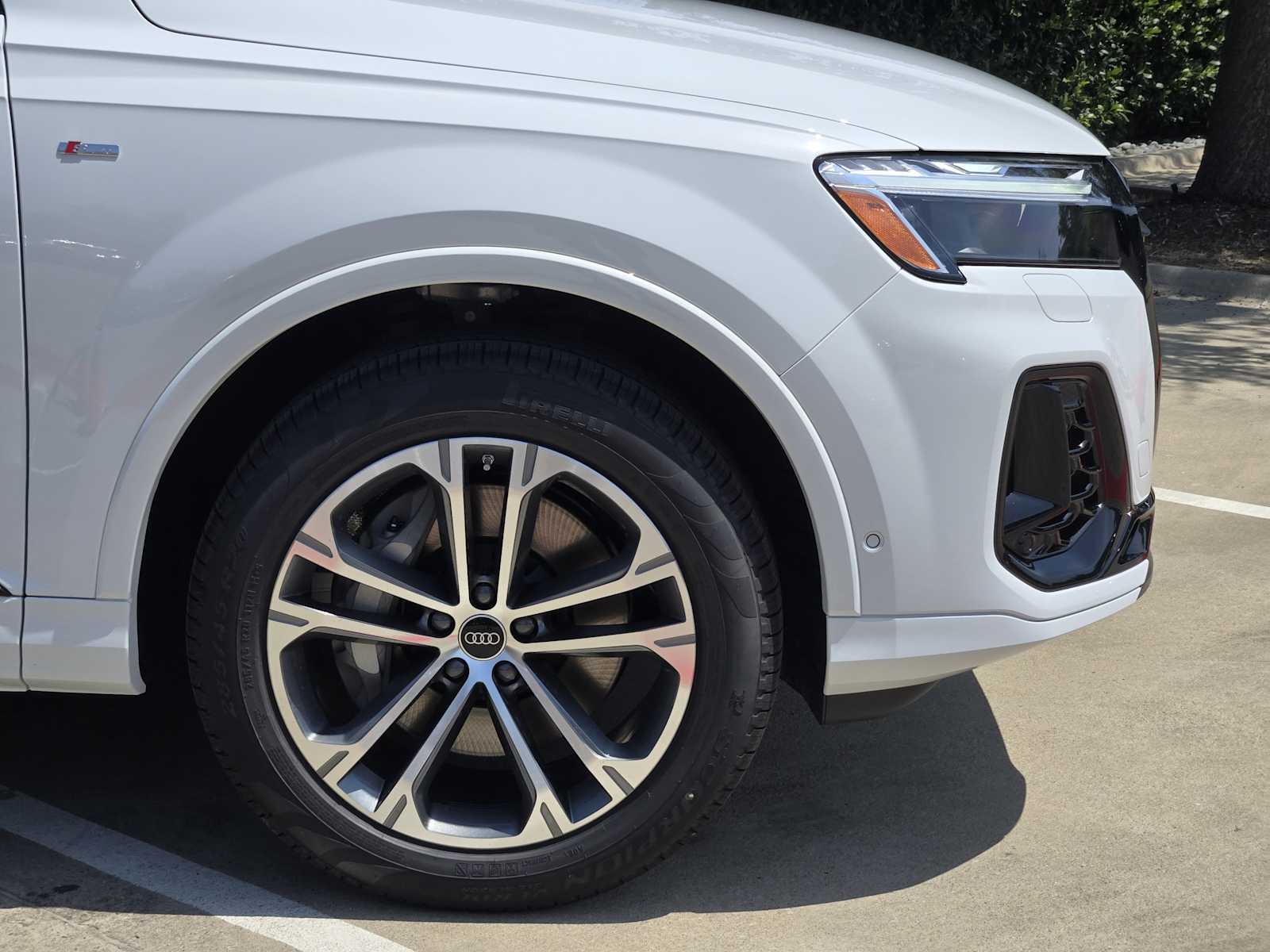 New 2026 GLACIER WHITE Audi S line Premium image 5