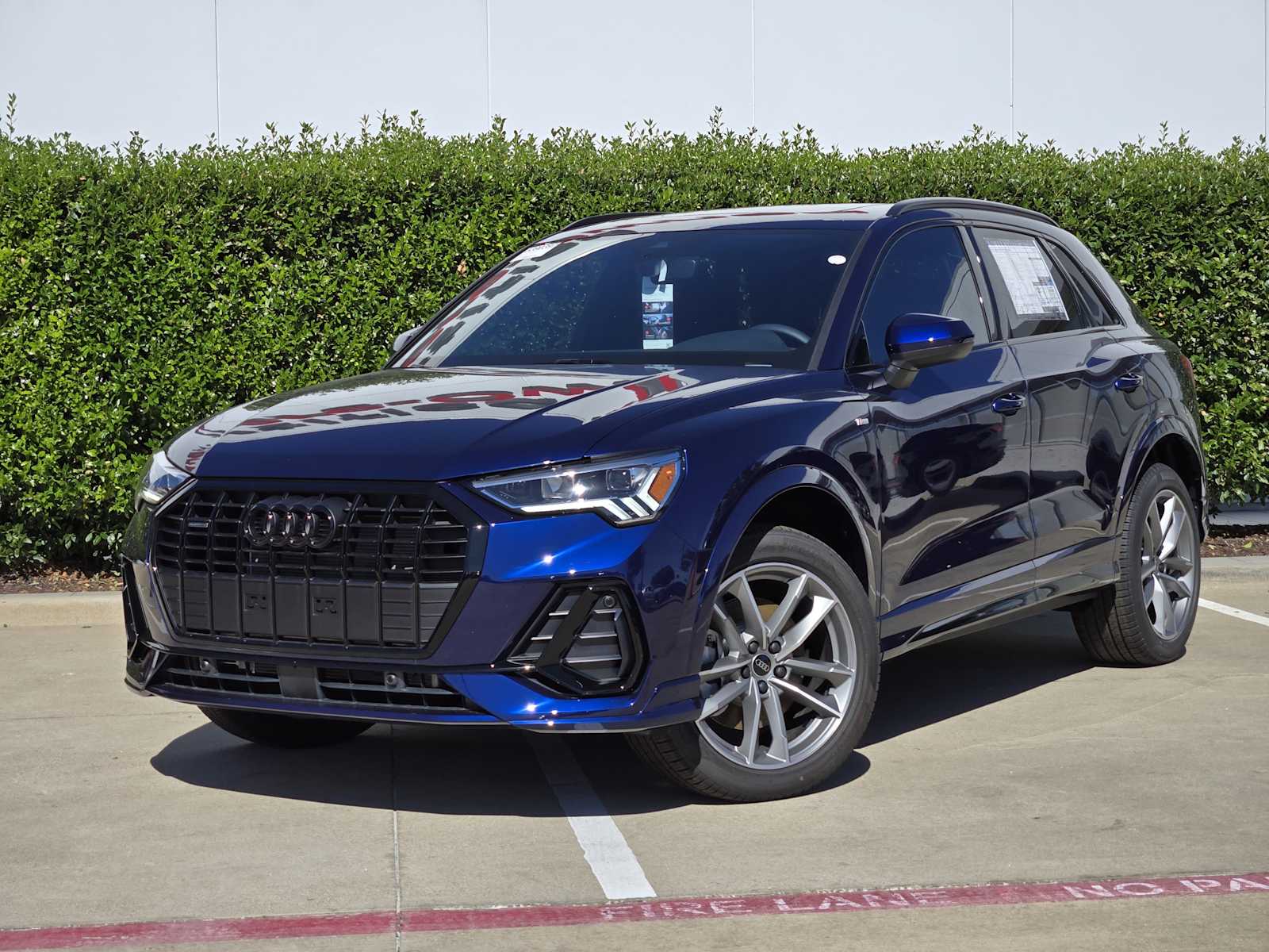 2025 Audi Q3 S Line Premium's photo
