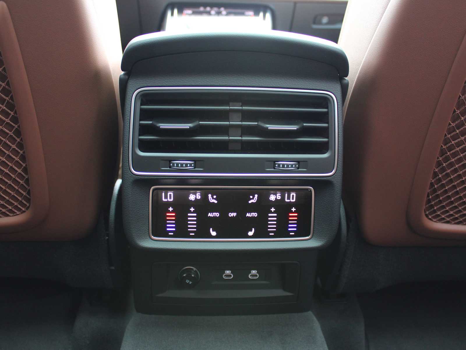 New 2026 GLACIER WHITE Audi Premium Plus image 18