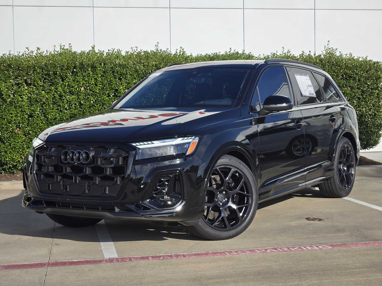 2026 Audi SQ7 Prestige's photo