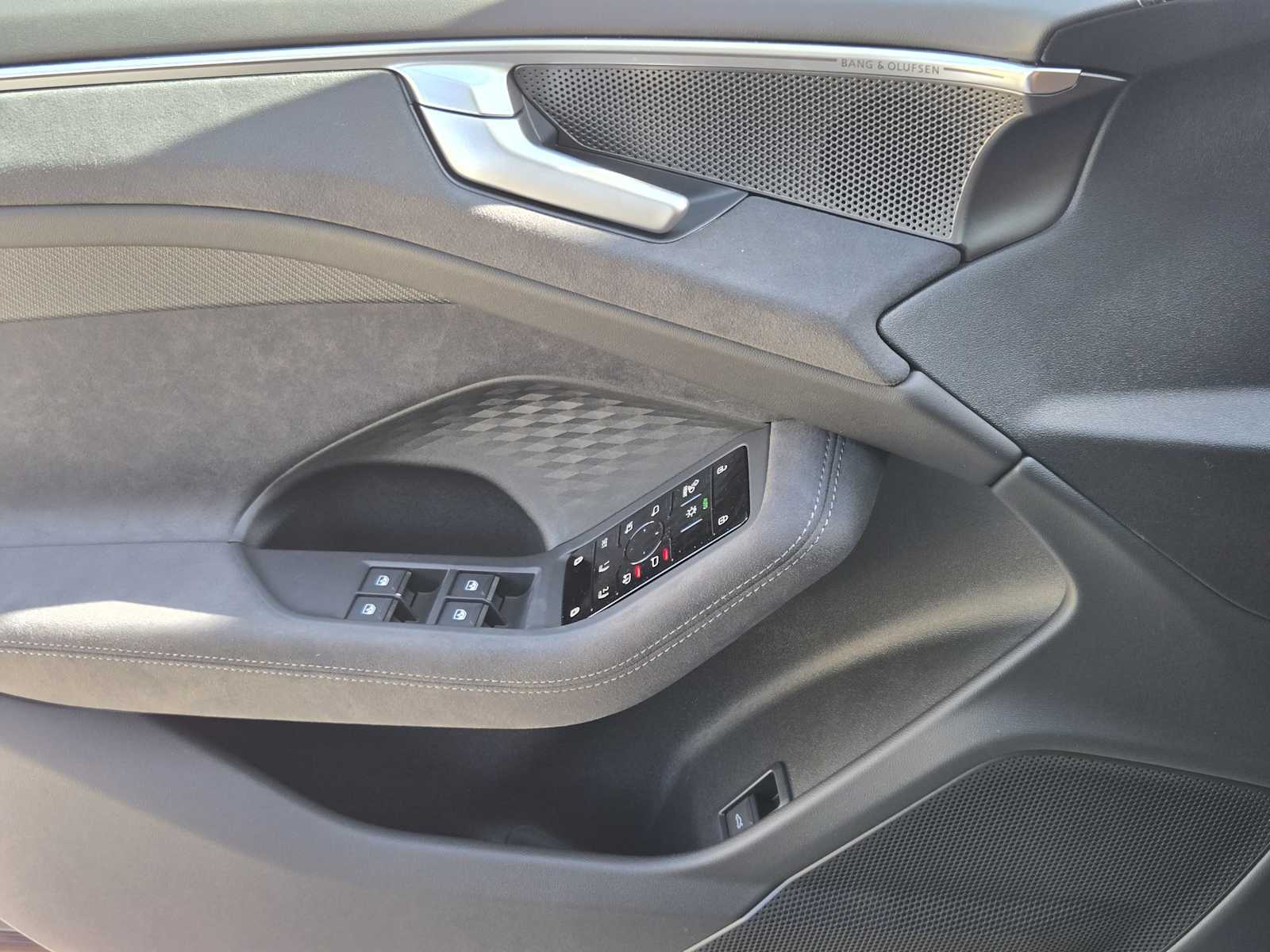 New 2026 MYTHOS BLACK Audi Prestige image 13