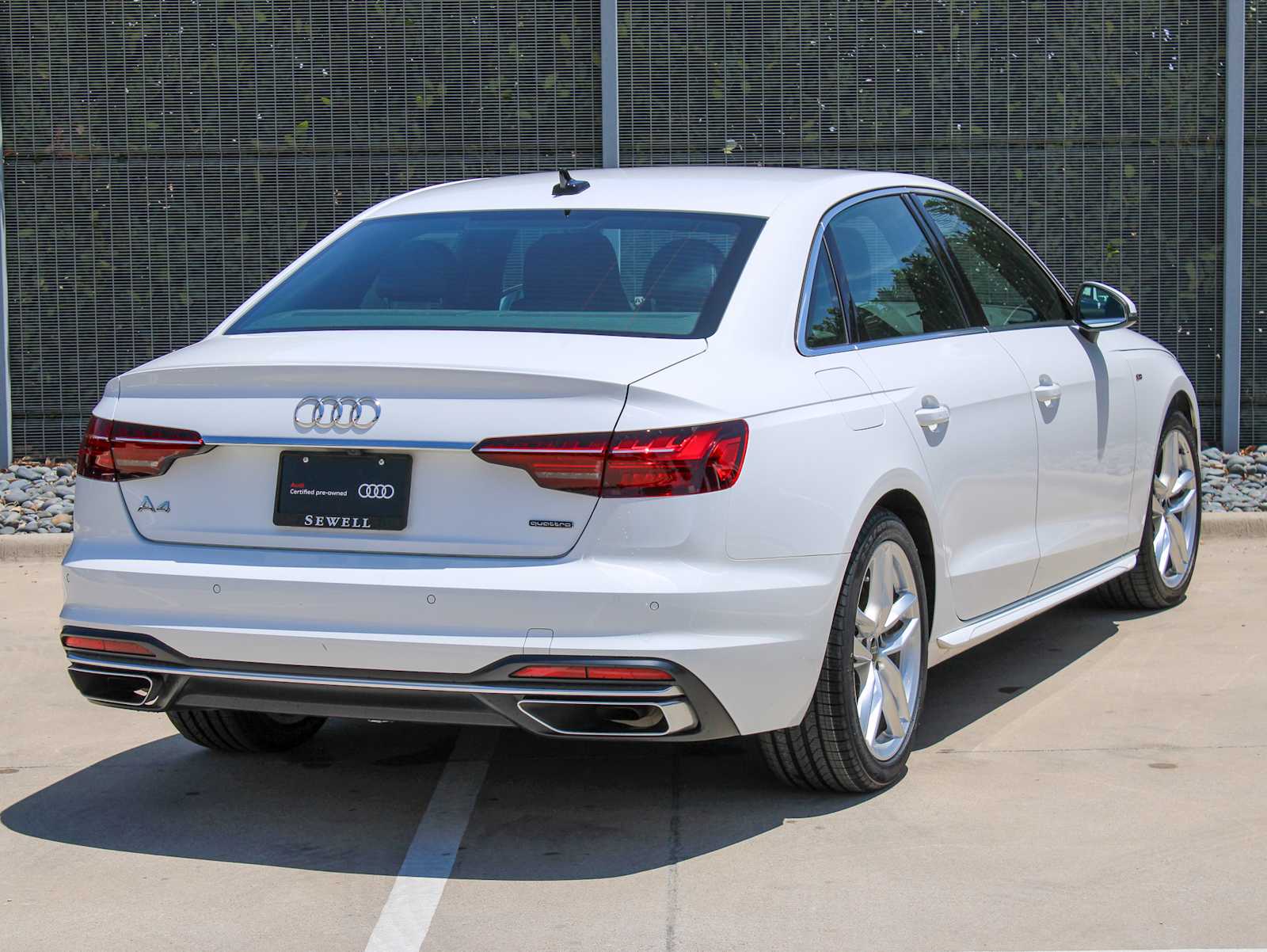 Certified Used 2023 IBIS WHITE Audi S line Premium image 4