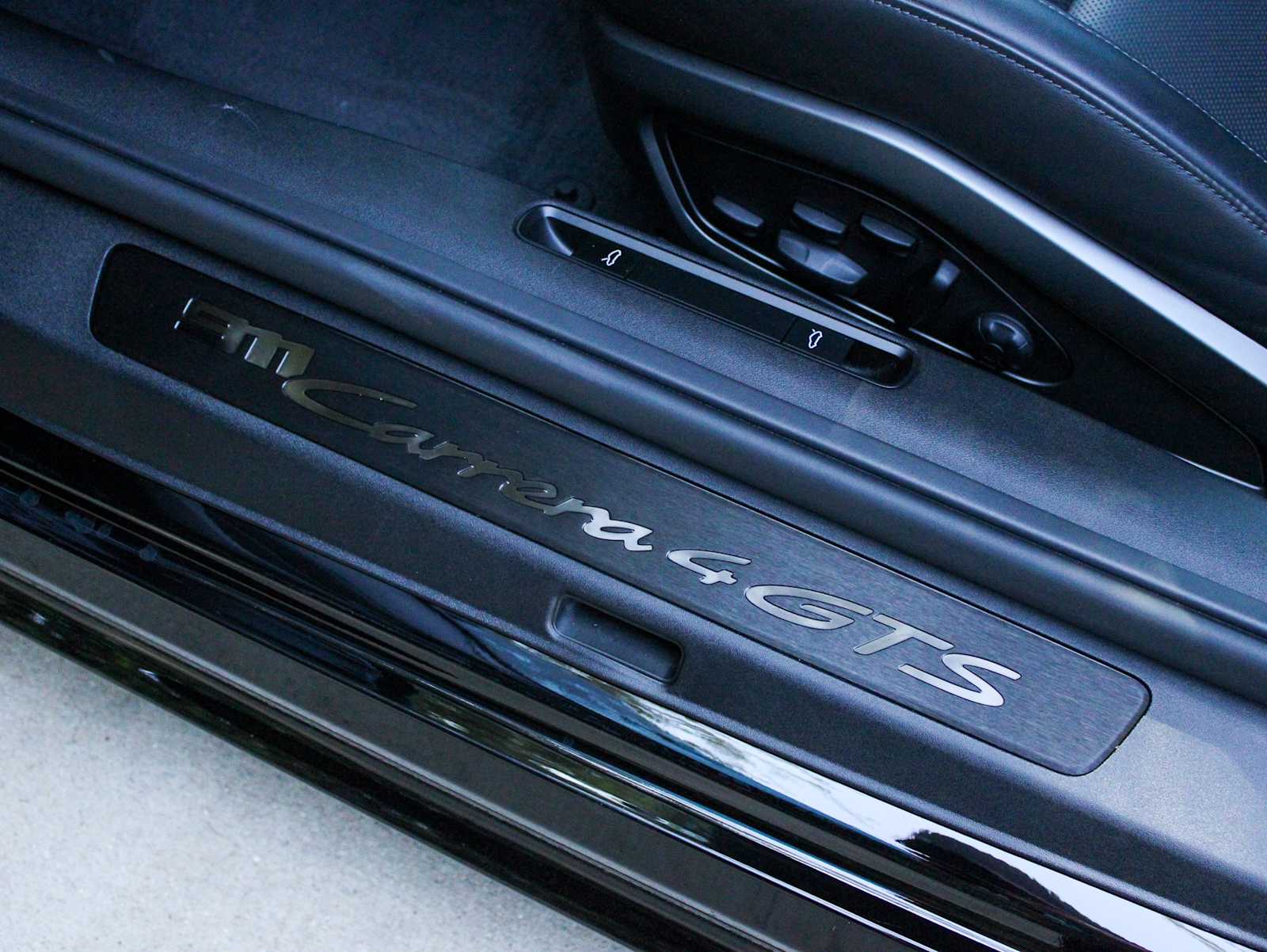 Used 2022 Black Porsche Carrera 4 GTS image 16