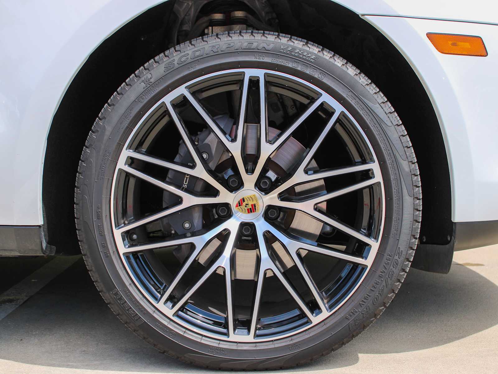 Used 2025 WHITE Porsche  image 9