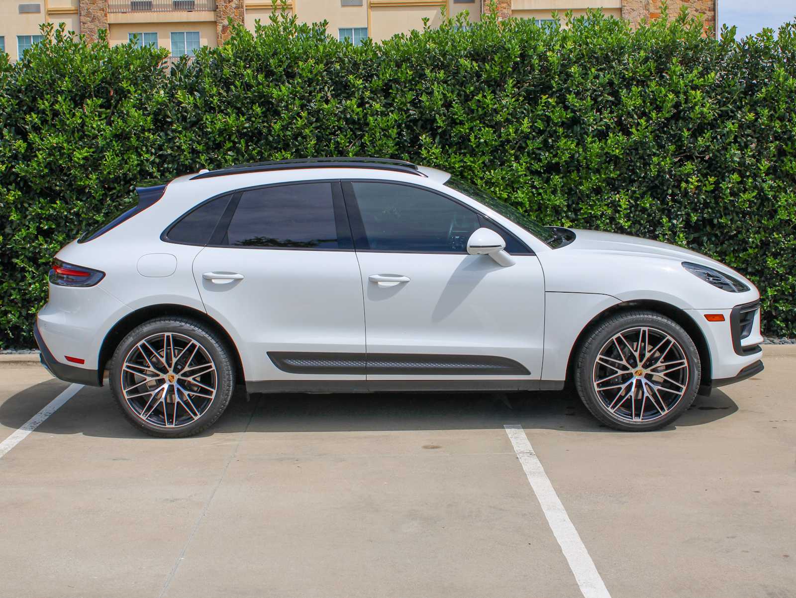Used 2025 WHITE Porsche  image 7