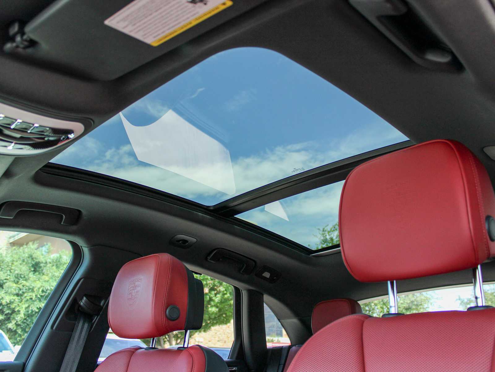 Used 2025 WHITE Porsche  image 27