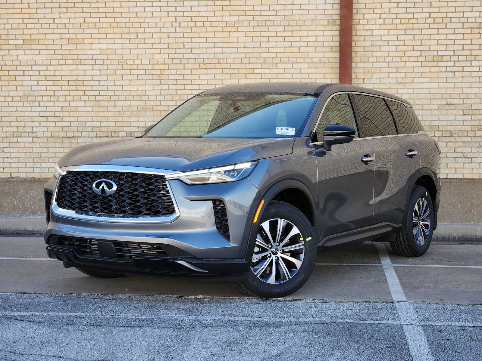 2025 INFINITI QX60 PURE's photo