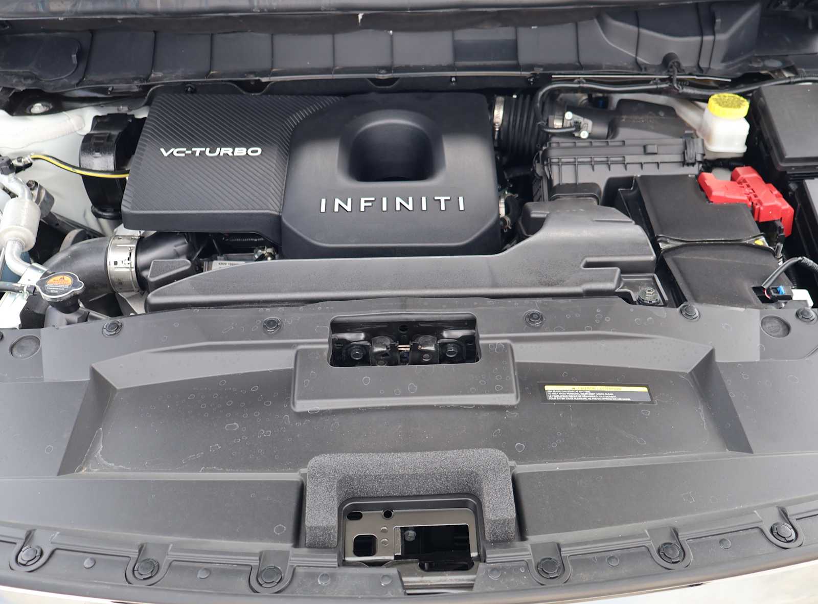 Certified Used 2026 Radiant White/Black Obsidian INFINITI SPORT image 30