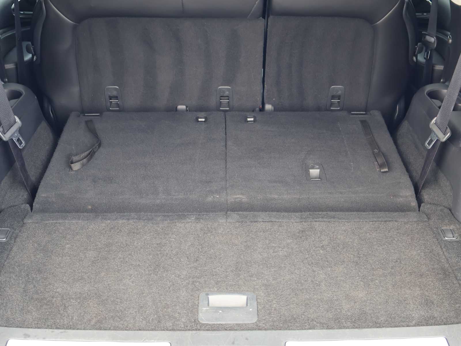 Used 2017 Jade Green INFINITI  image 28