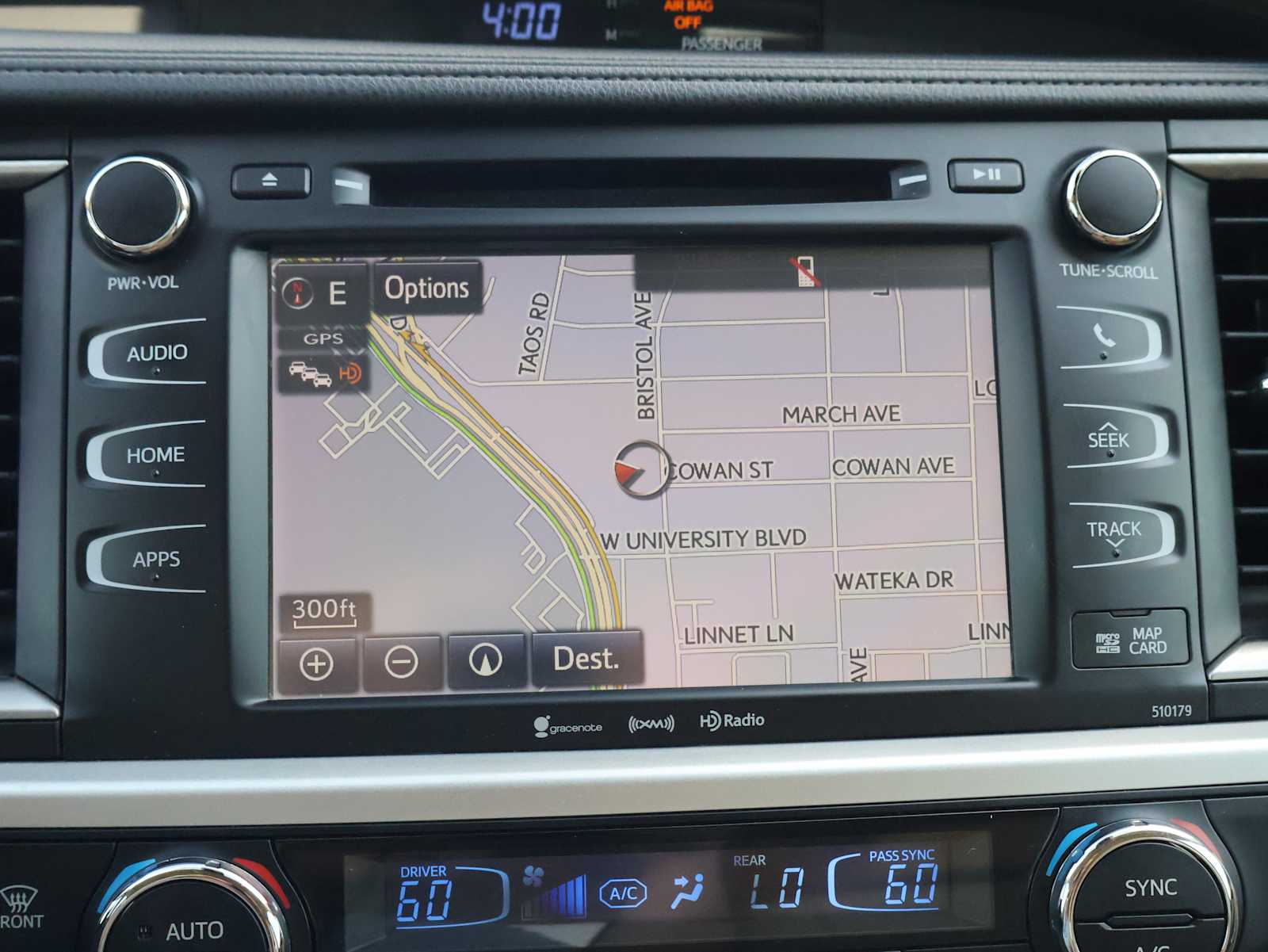 Used 2018 Blizzard Pearl Toyota XLE image 17