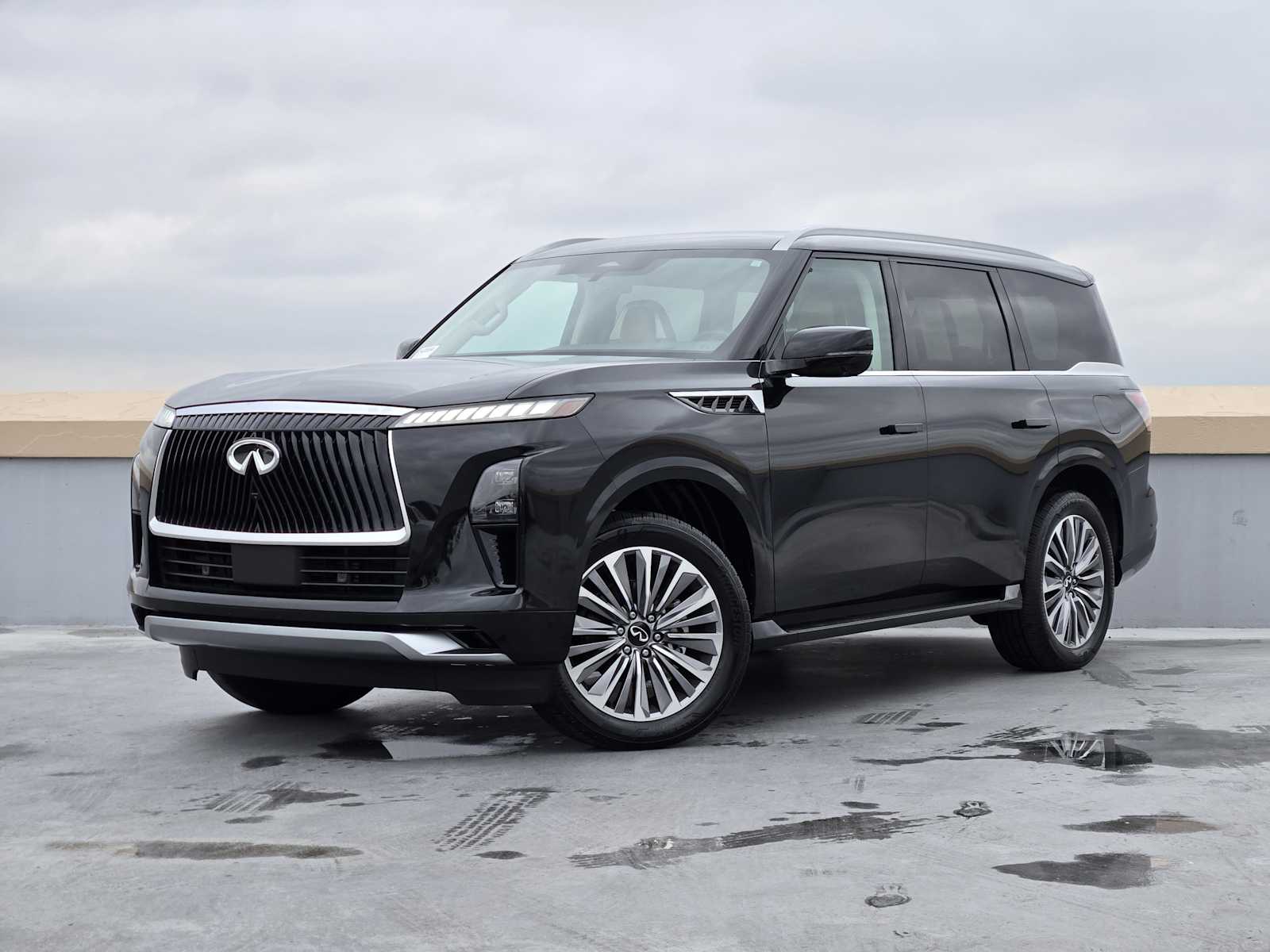 2025 INFINITI QX80 Sensory 4WD's photo