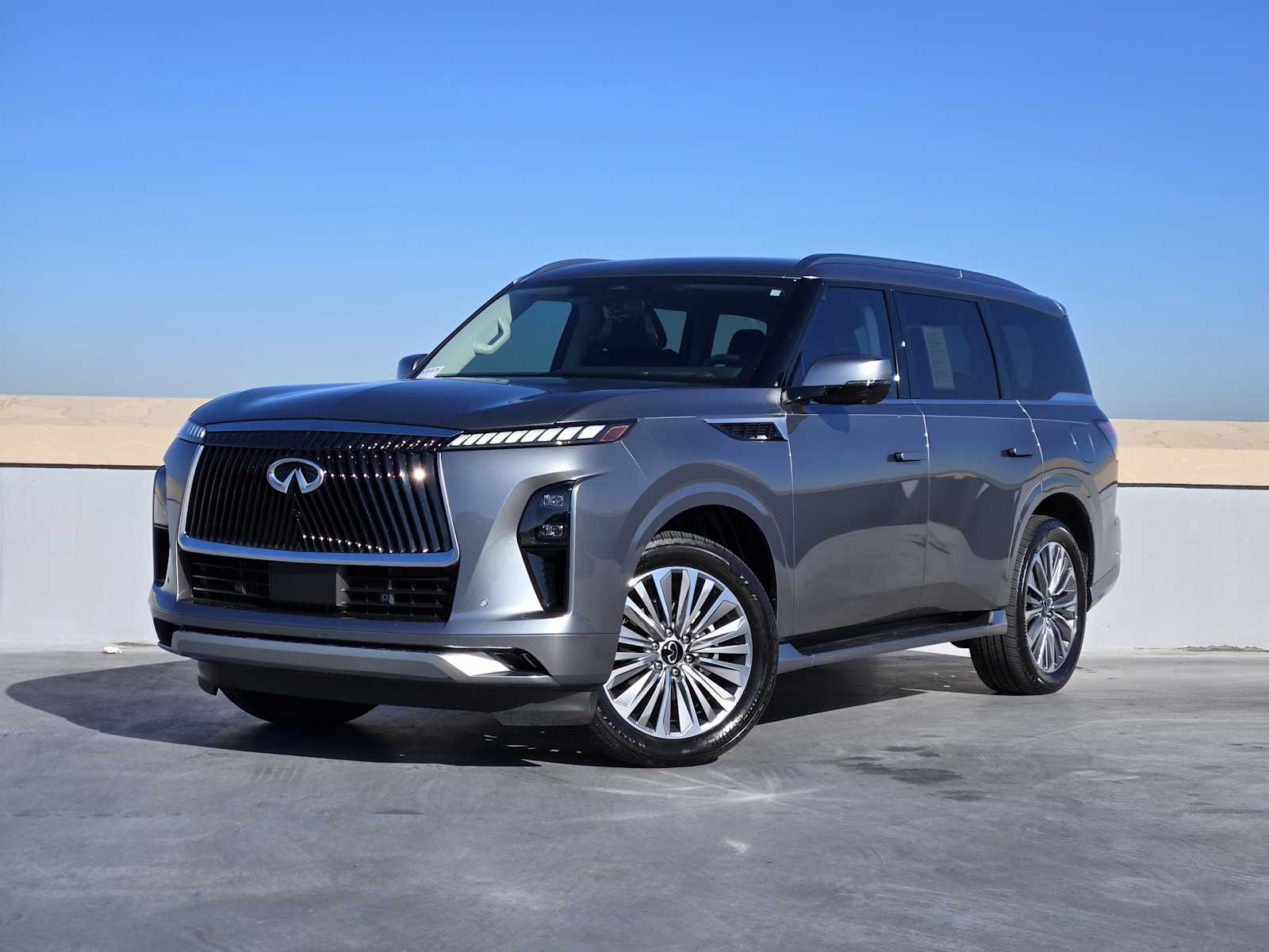 2025 INFINITI QX80 Sensory 4WD's photo