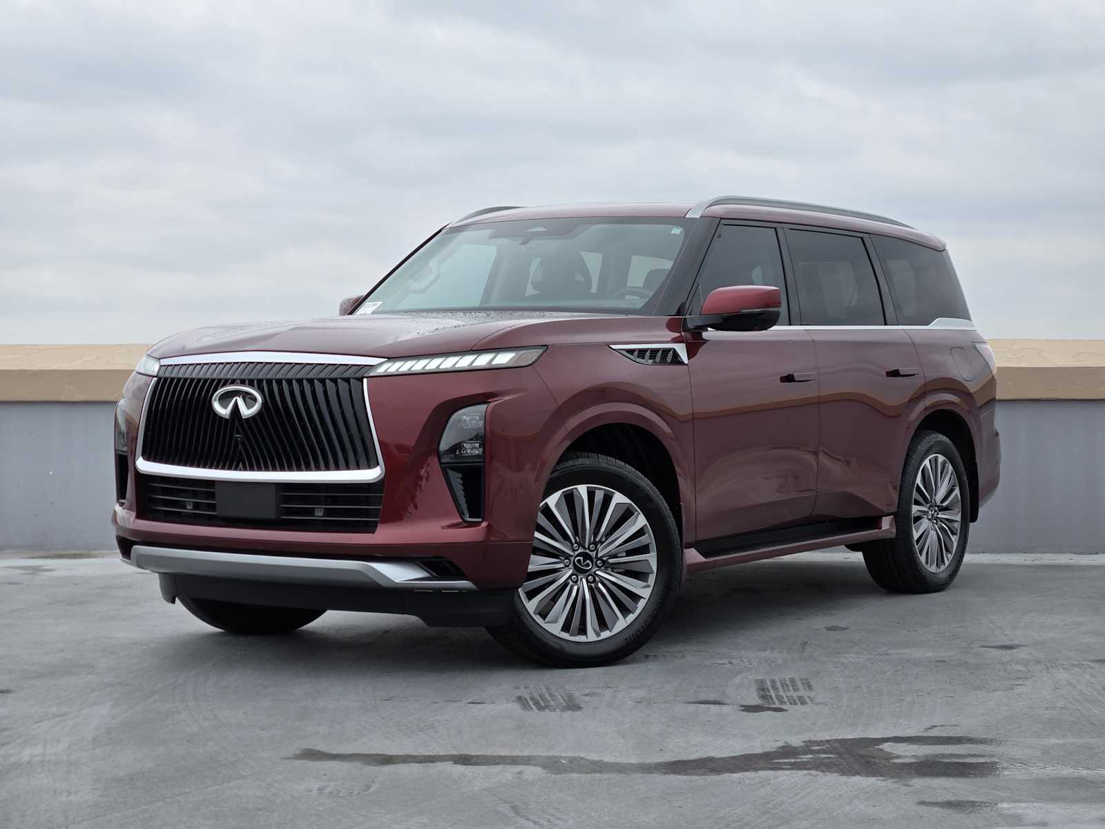 2025 INFINITI QX80 Sensory 4WD's photo