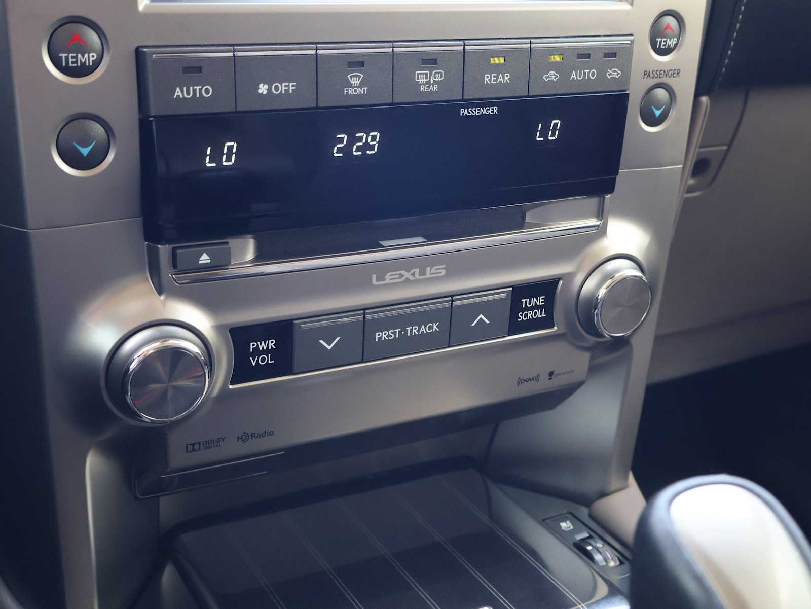 Used 2020 Starfire Pearl Lexus Premium image 18