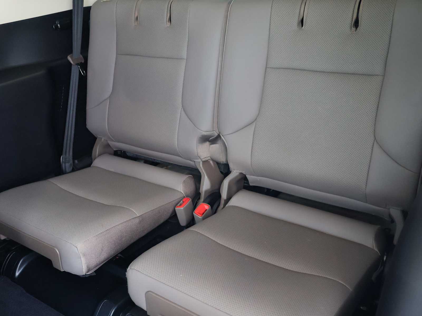 Used 2020 Starfire Pearl Lexus Premium image 28