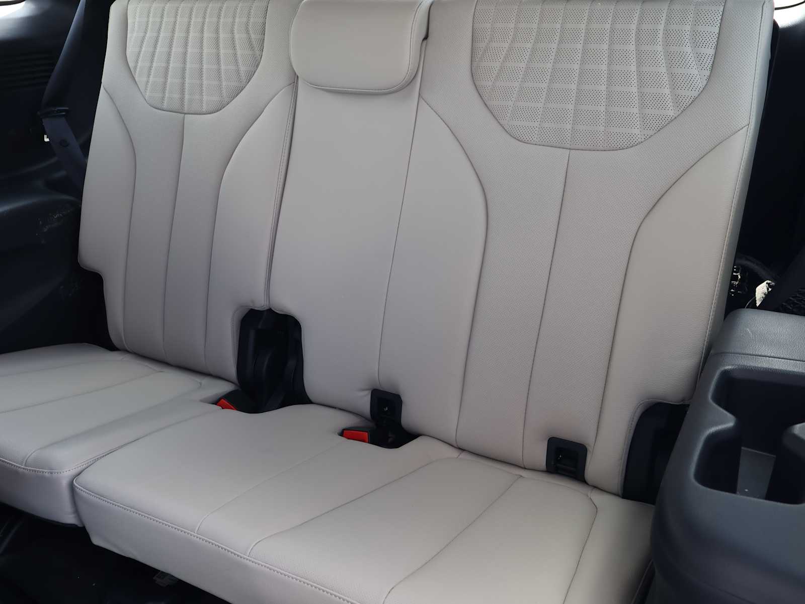 Used 2024 Hyper White Hyundai Limited image 30