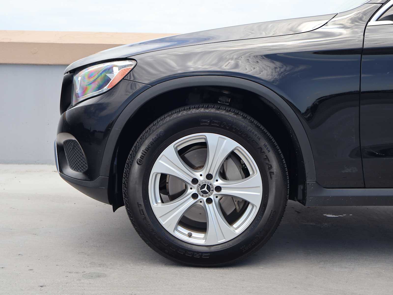 Used 2018 Black Mercedes-Benz GLC 300 image 11