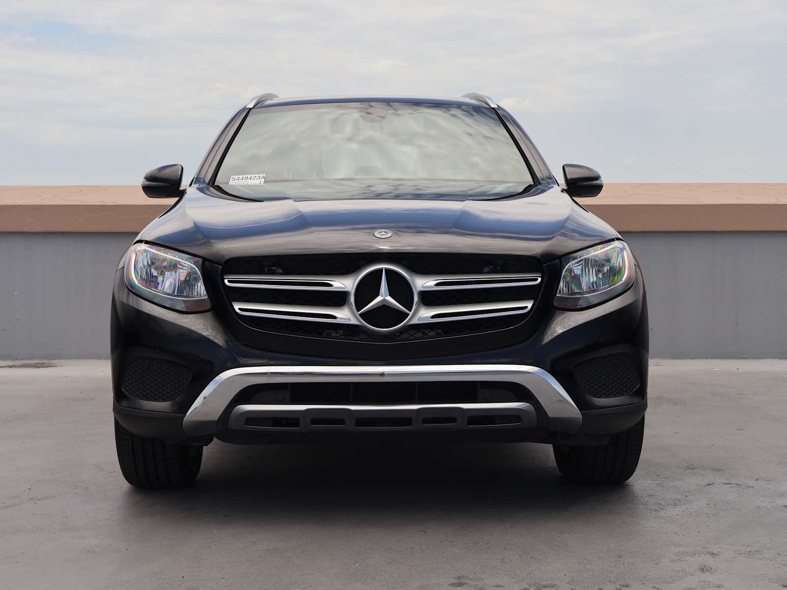 Used 2018 Black Mercedes-Benz GLC 300 image 2
