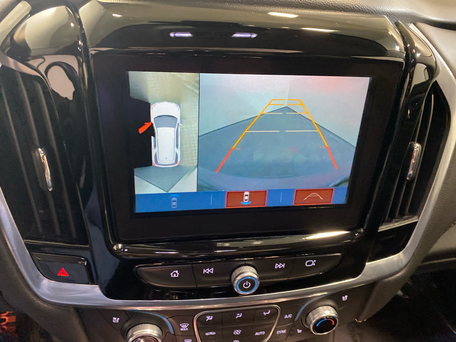 View vehicle photo 3