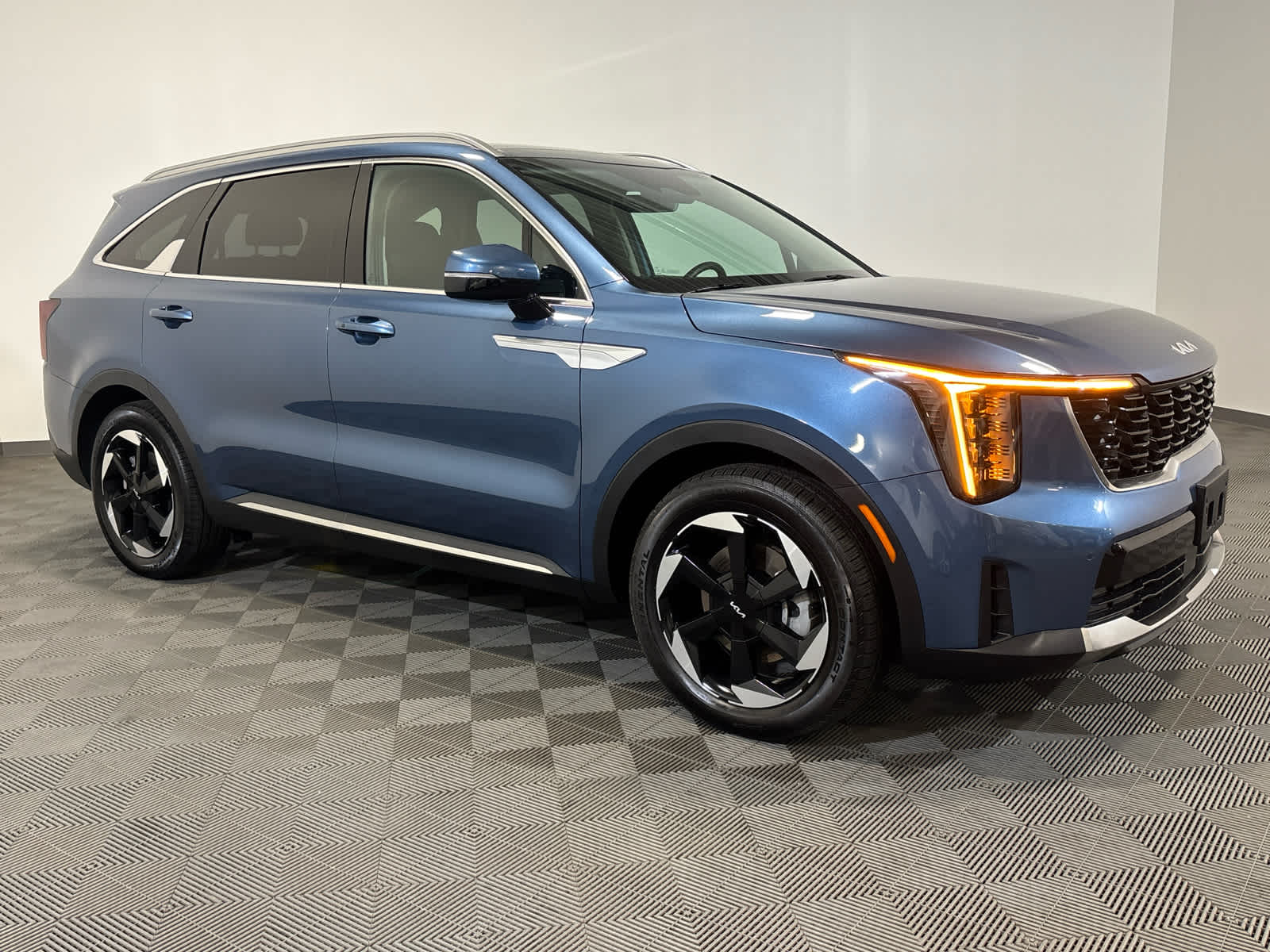  2025 Kia Sorento Hybrid EX AWD   