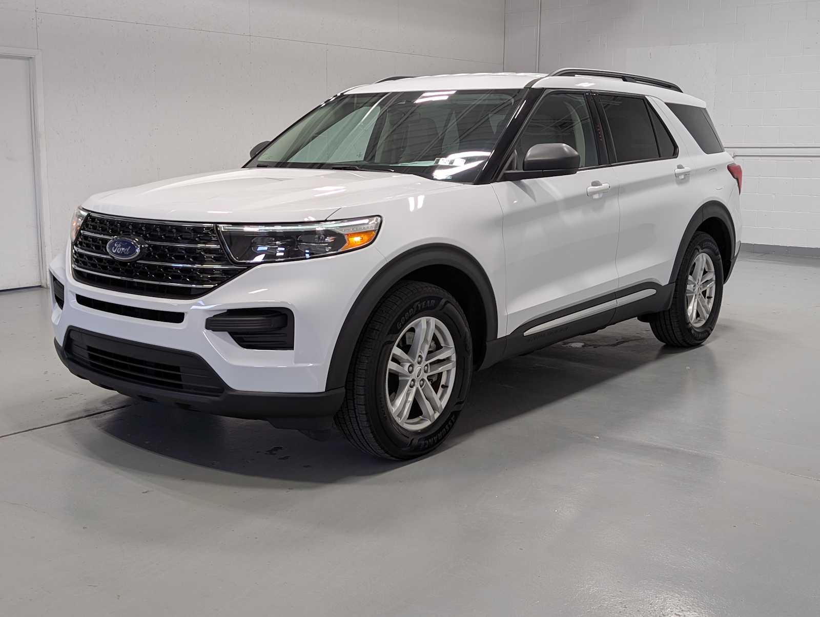 2020 Ford Explorer XLT AWD