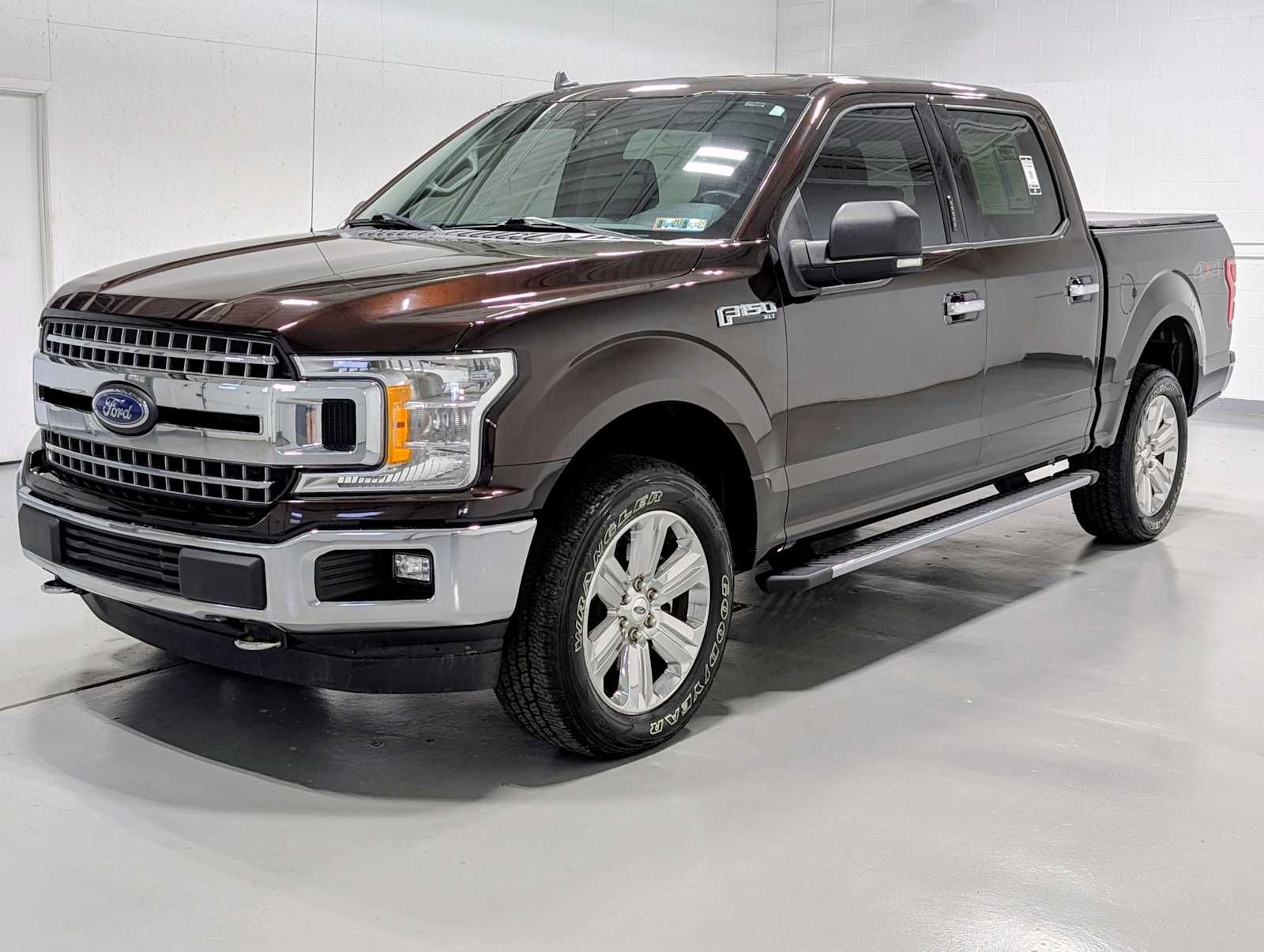 Magma Red Metallic 2020 Ford F-150 XLT SuperCrew 4WD Pickup Truck Four-Wheel Drive Automatic