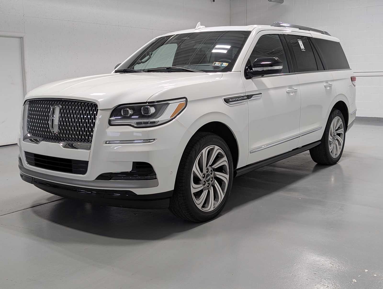 2023 Lincoln Navigator Reserve 4WD