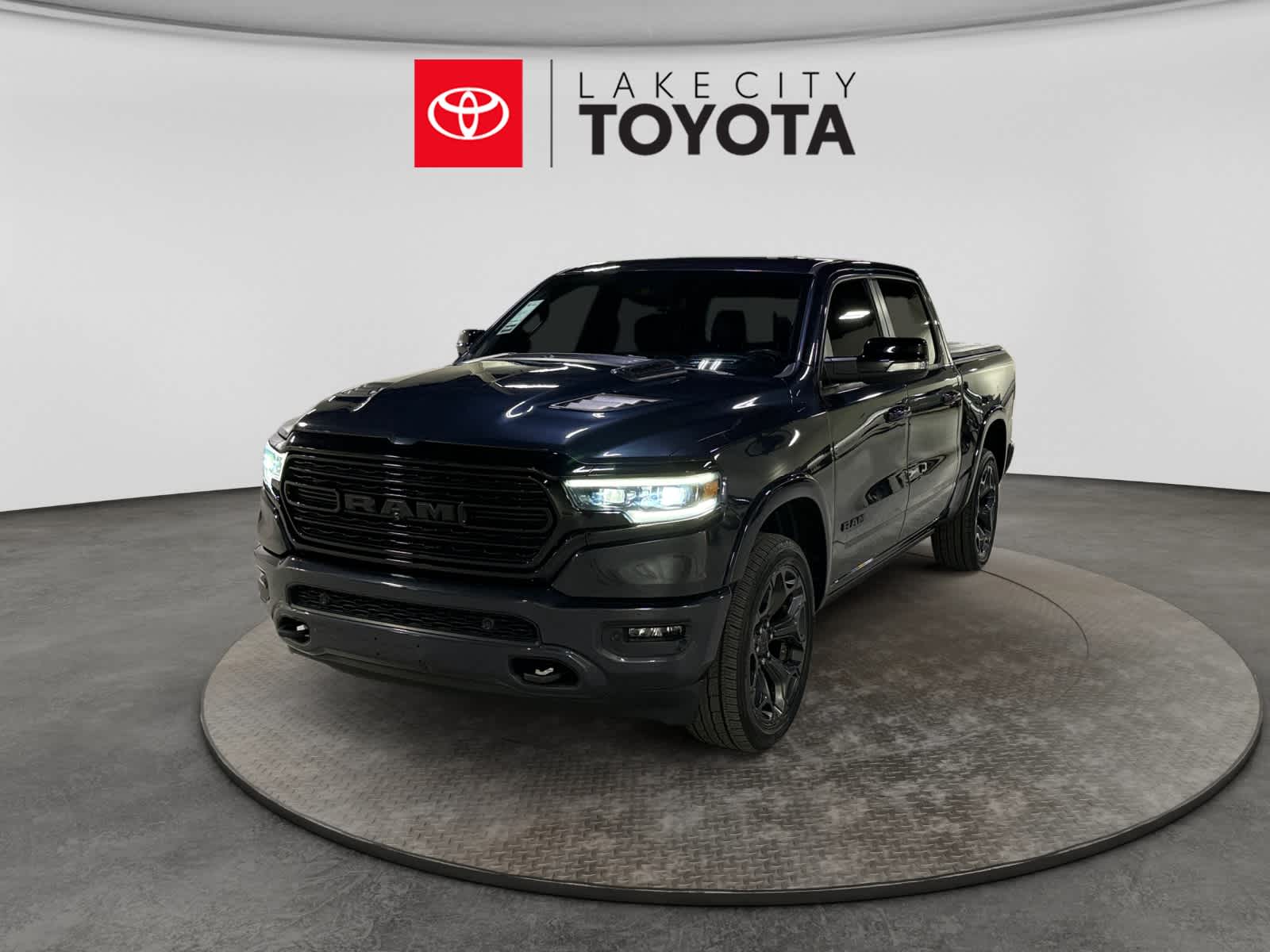 2021 RAM 1500 Pickup Limited