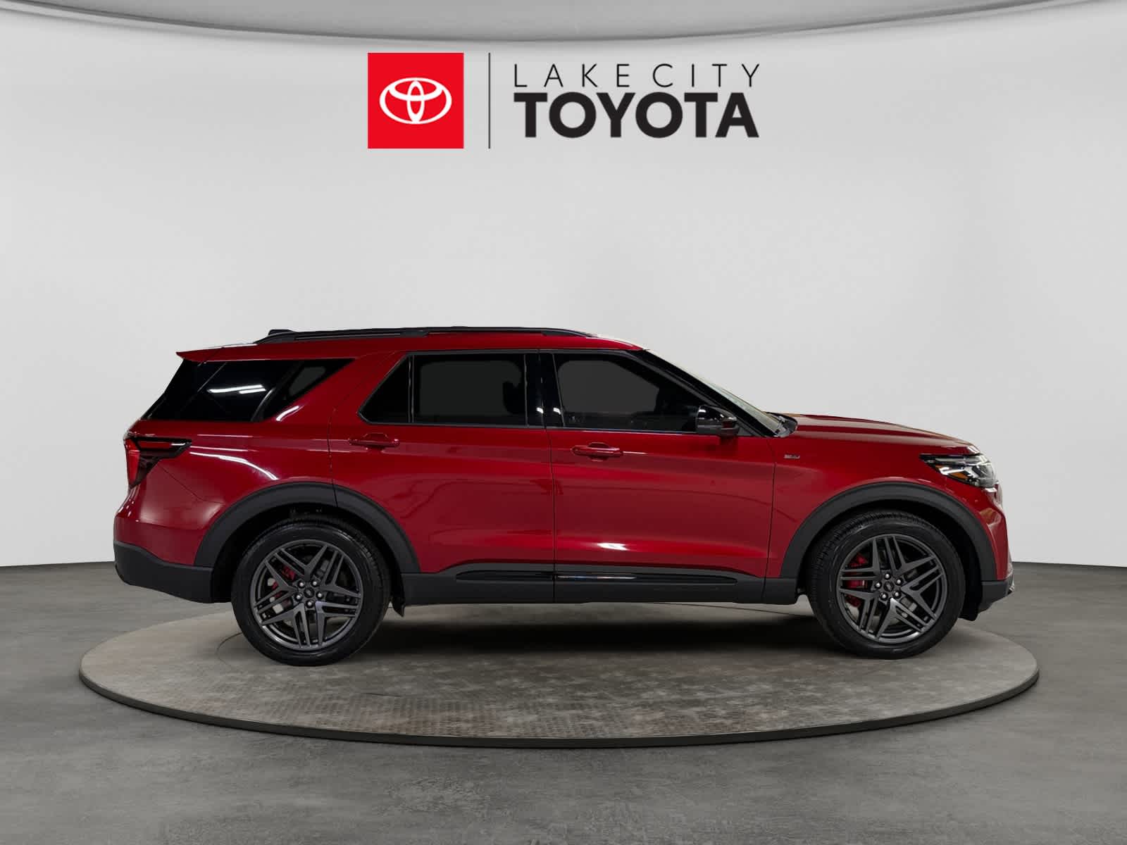 2026 Ford Explorer ST-LINE - Photo 11