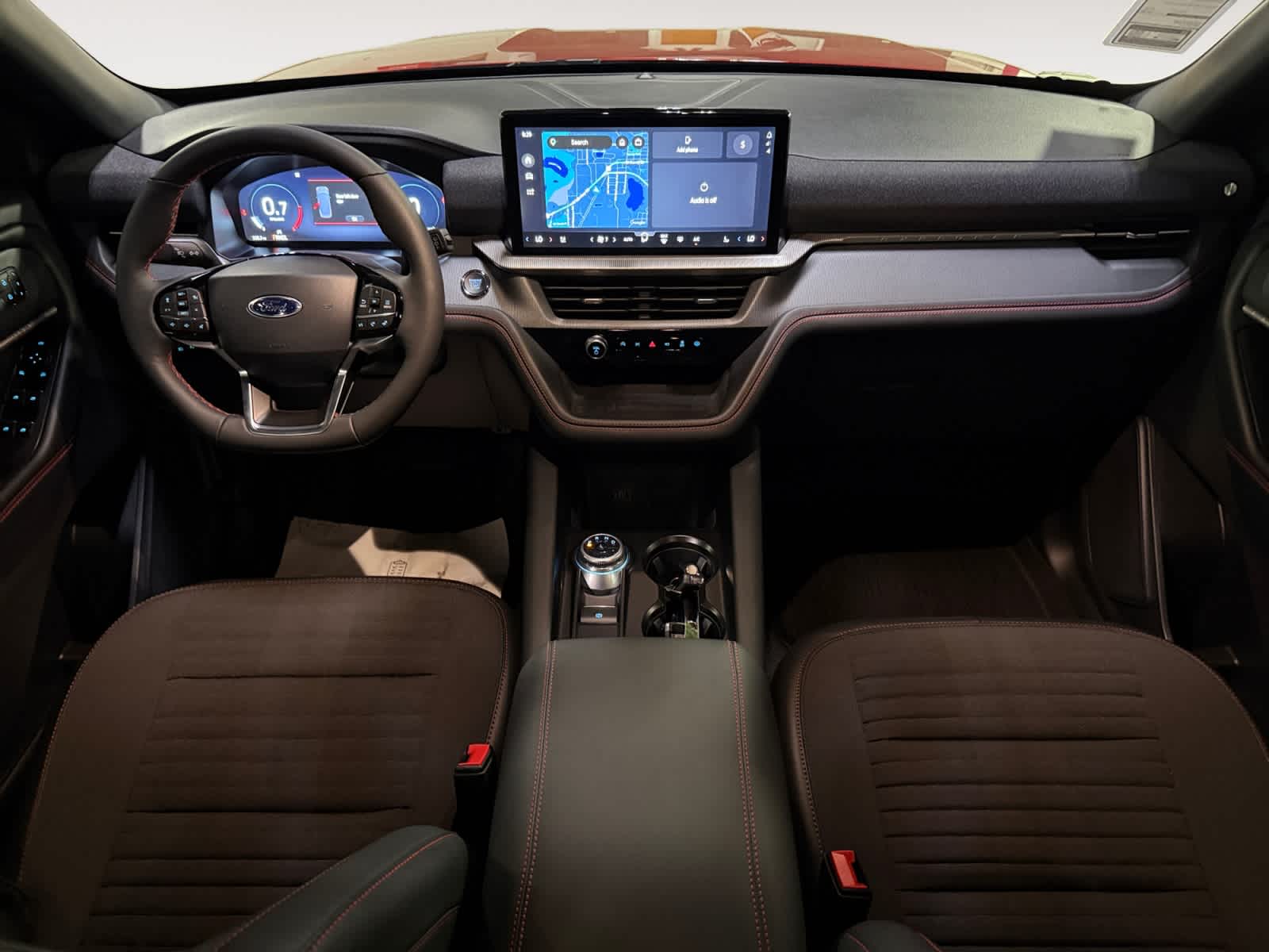2026 Ford Explorer ST-LINE - Photo 17