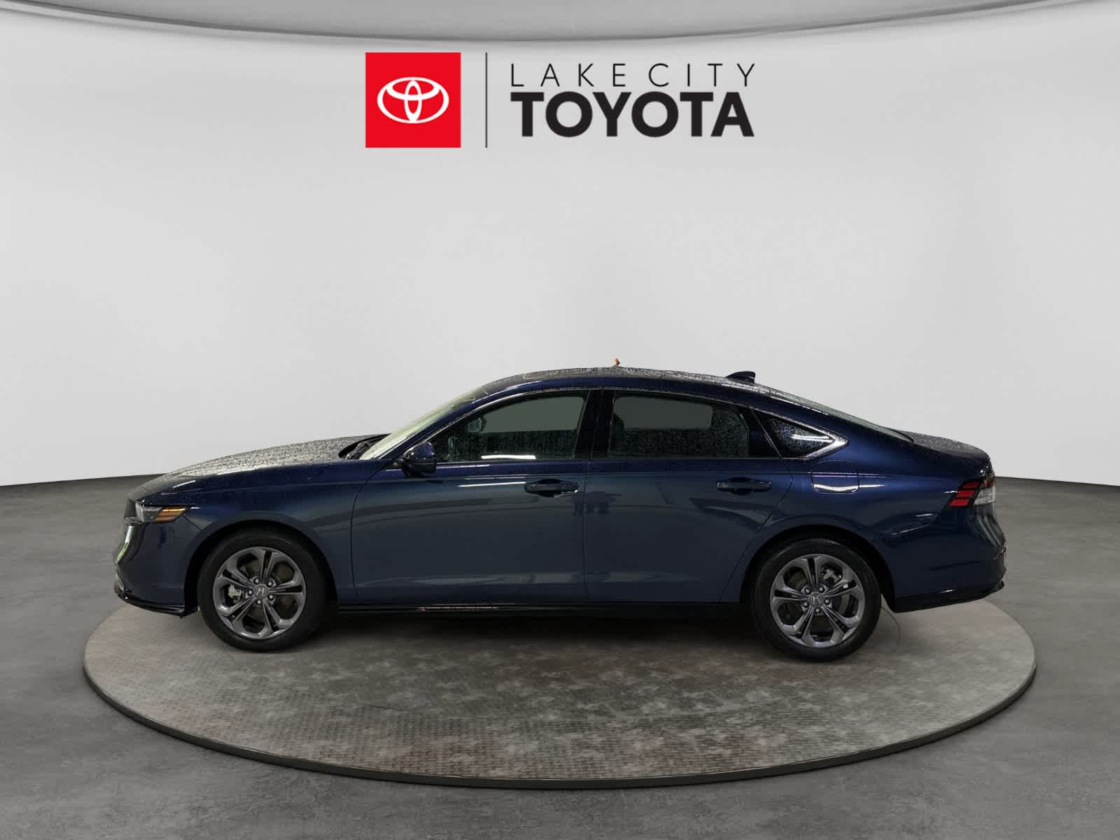 Used 2025 Honda Accord Hybrid Sedan
