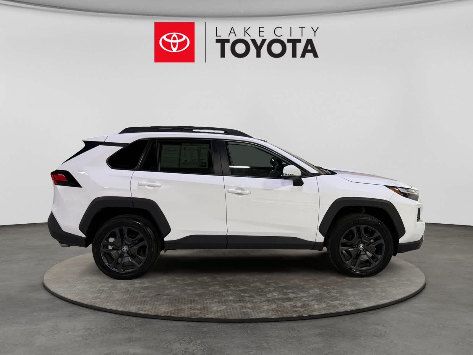 Used 2024 Toyota RAV4 SUV