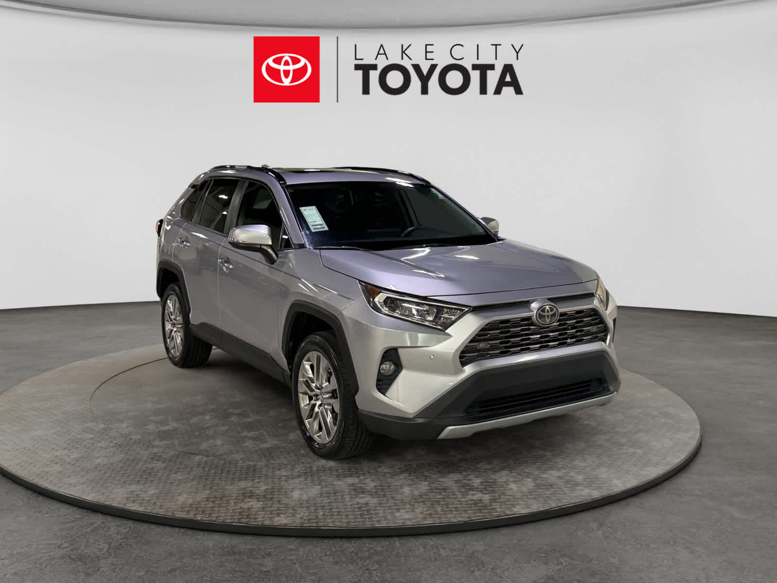 Used 2019 Toyota RAV4 SUV