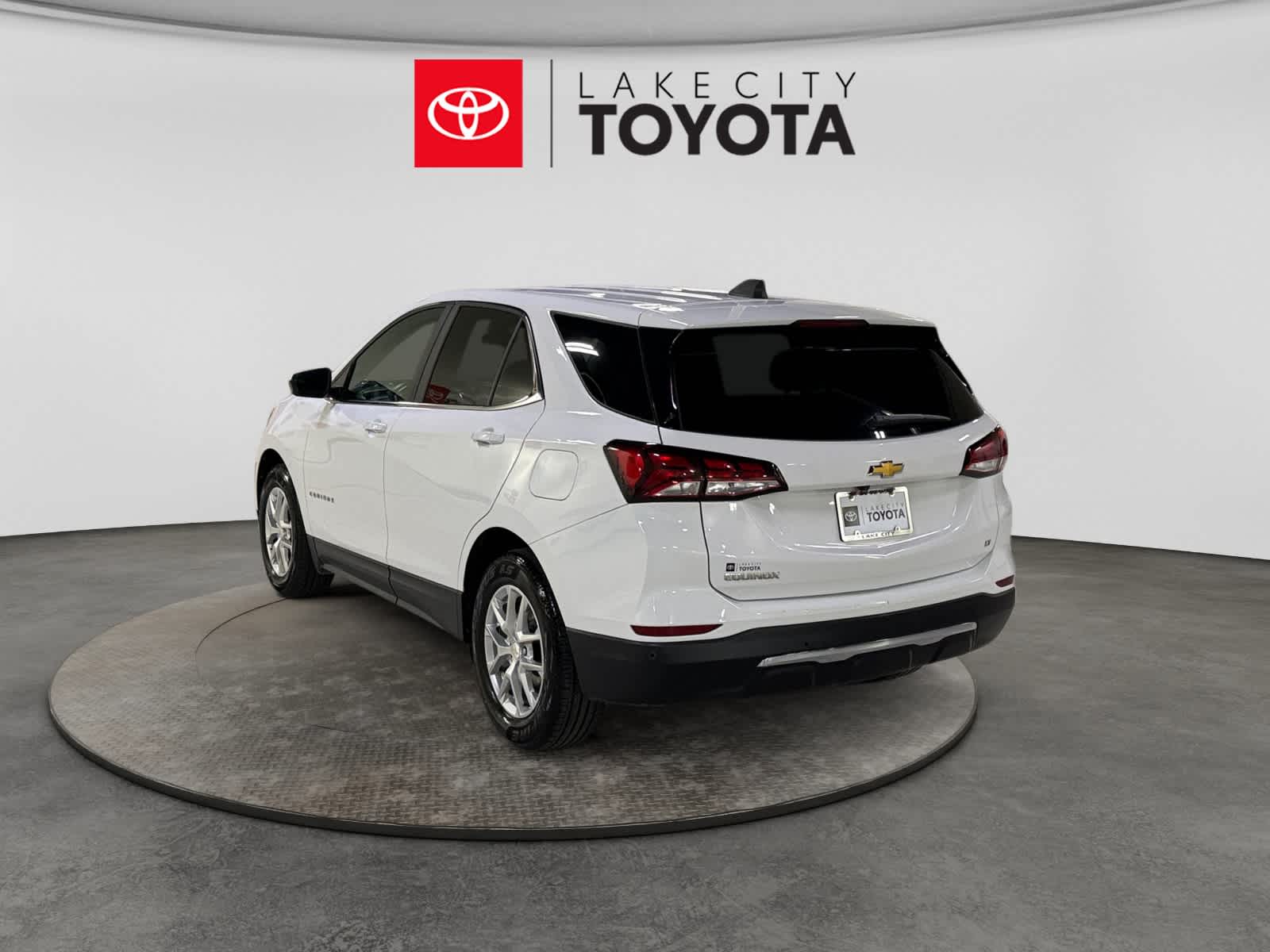 Used 2024 Chevrolet Equinox SUV