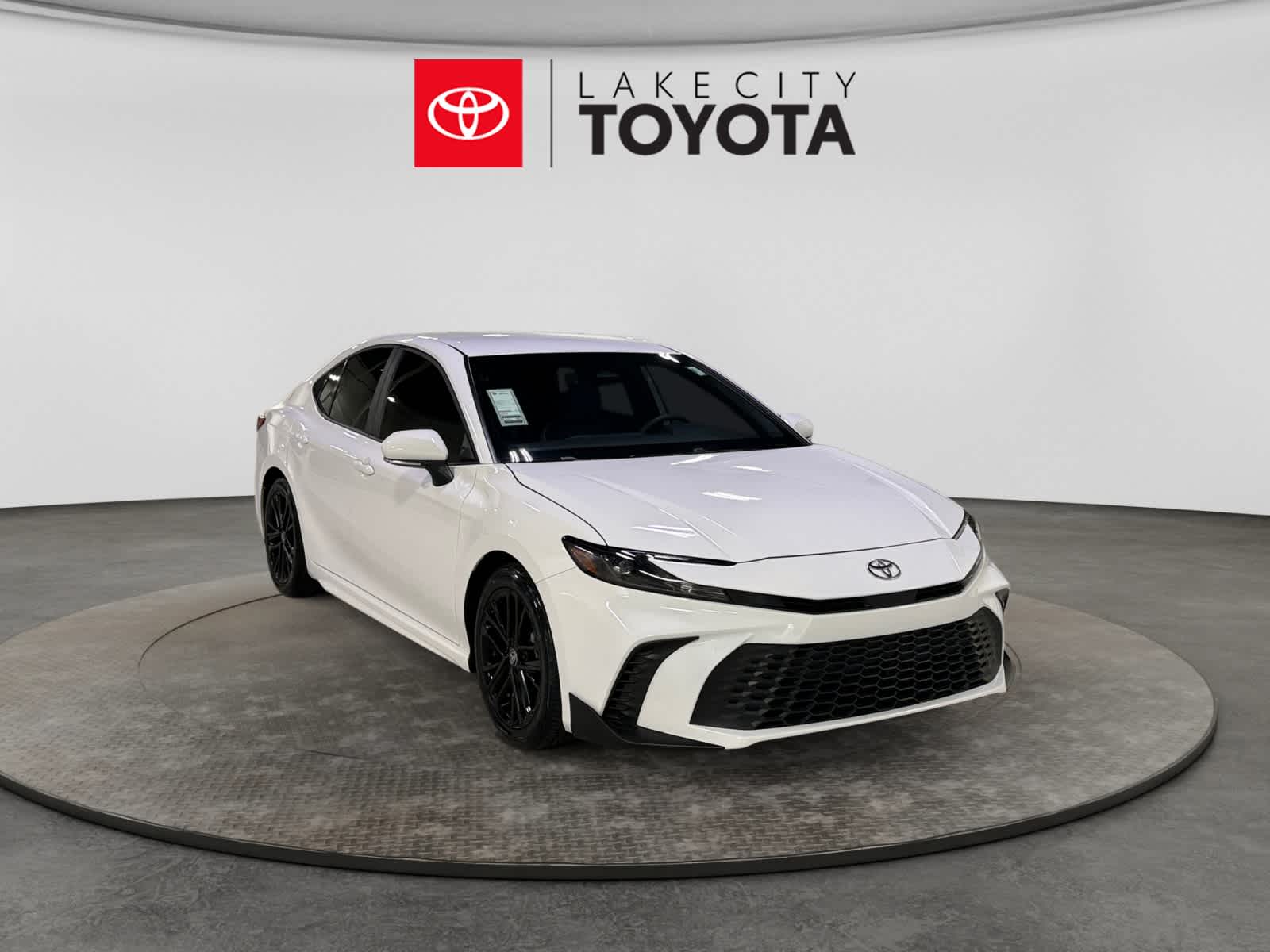 Used 2025 Toyota Camry Sedan