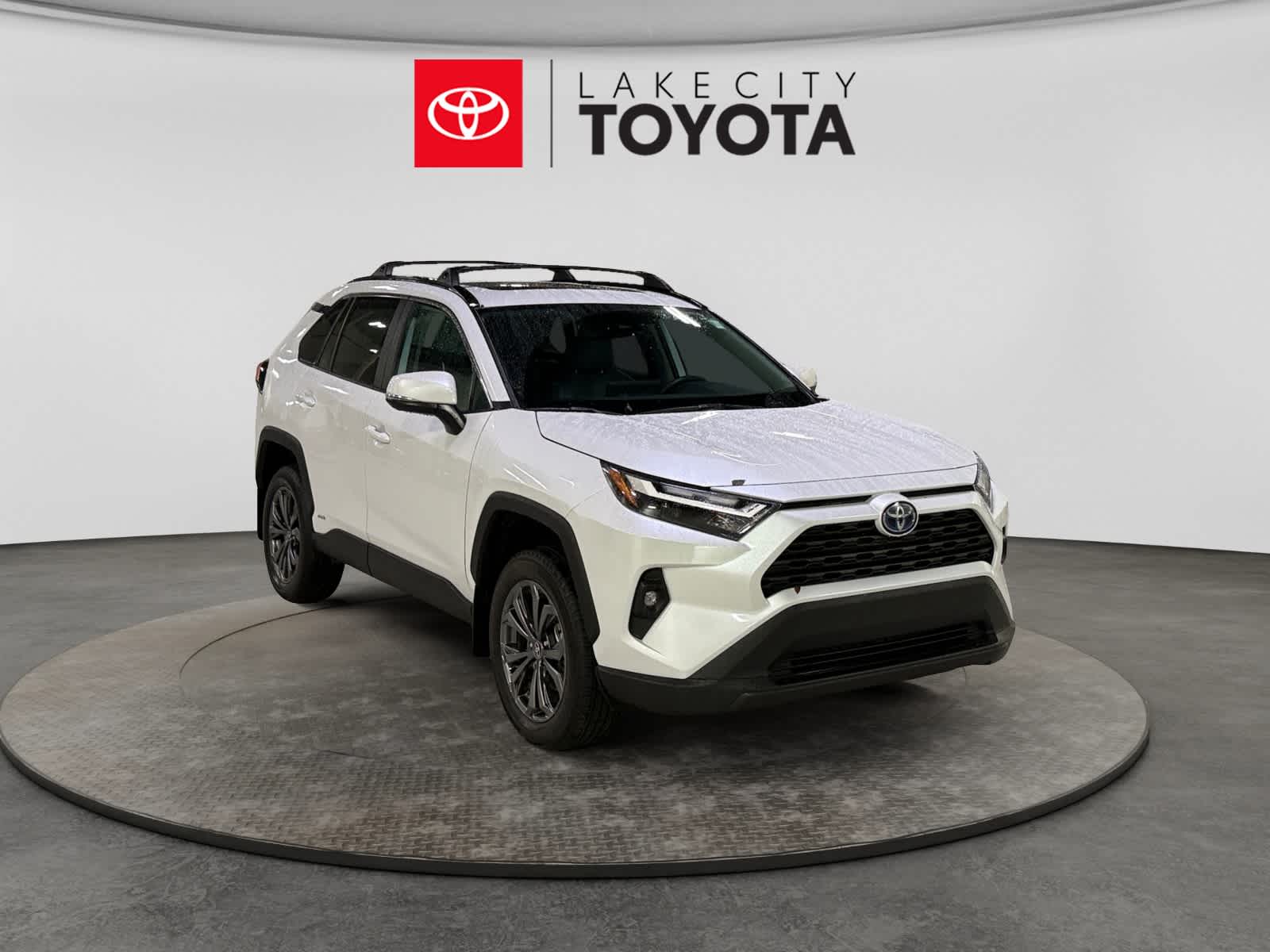 Used 2024 Toyota RAV4 SUV
