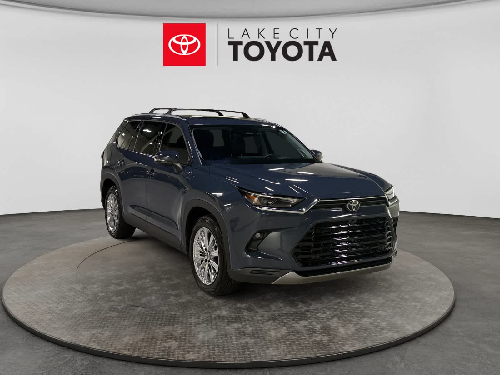 Used 2024 Toyota Grand Highlander SUV