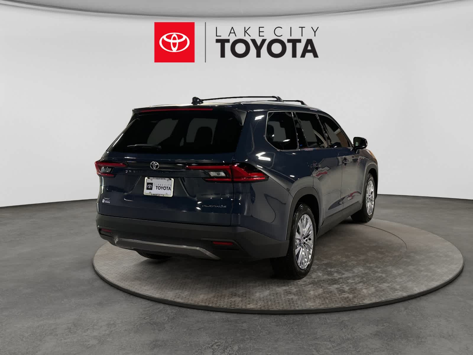 Used 2024 Toyota Grand Highlander SUV