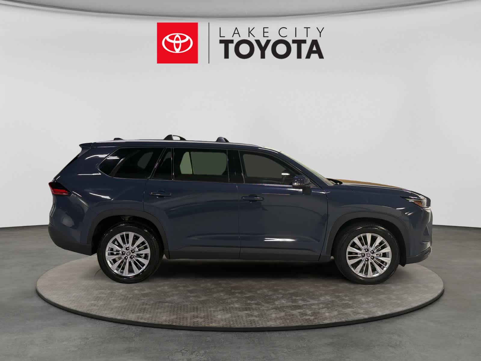 Used 2024 Toyota Grand Highlander SUV