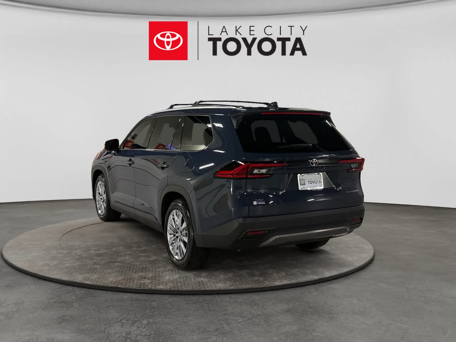 Used 2024 Toyota Grand Highlander SUV