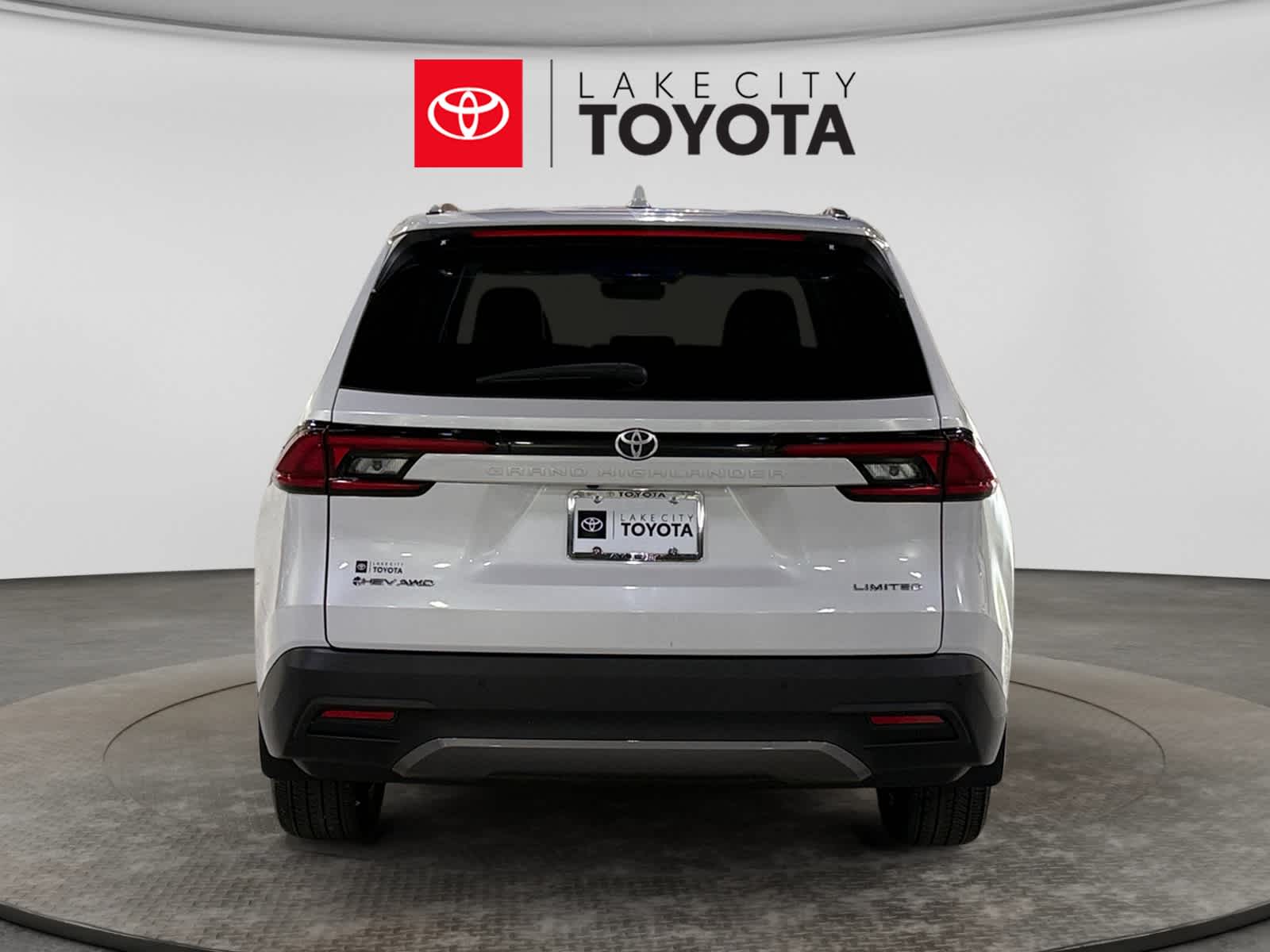 Used 2025 Toyota Grand Highlander SUV