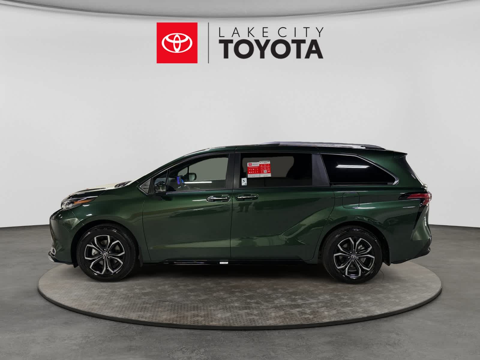 New 2026 Toyota Sienna Van