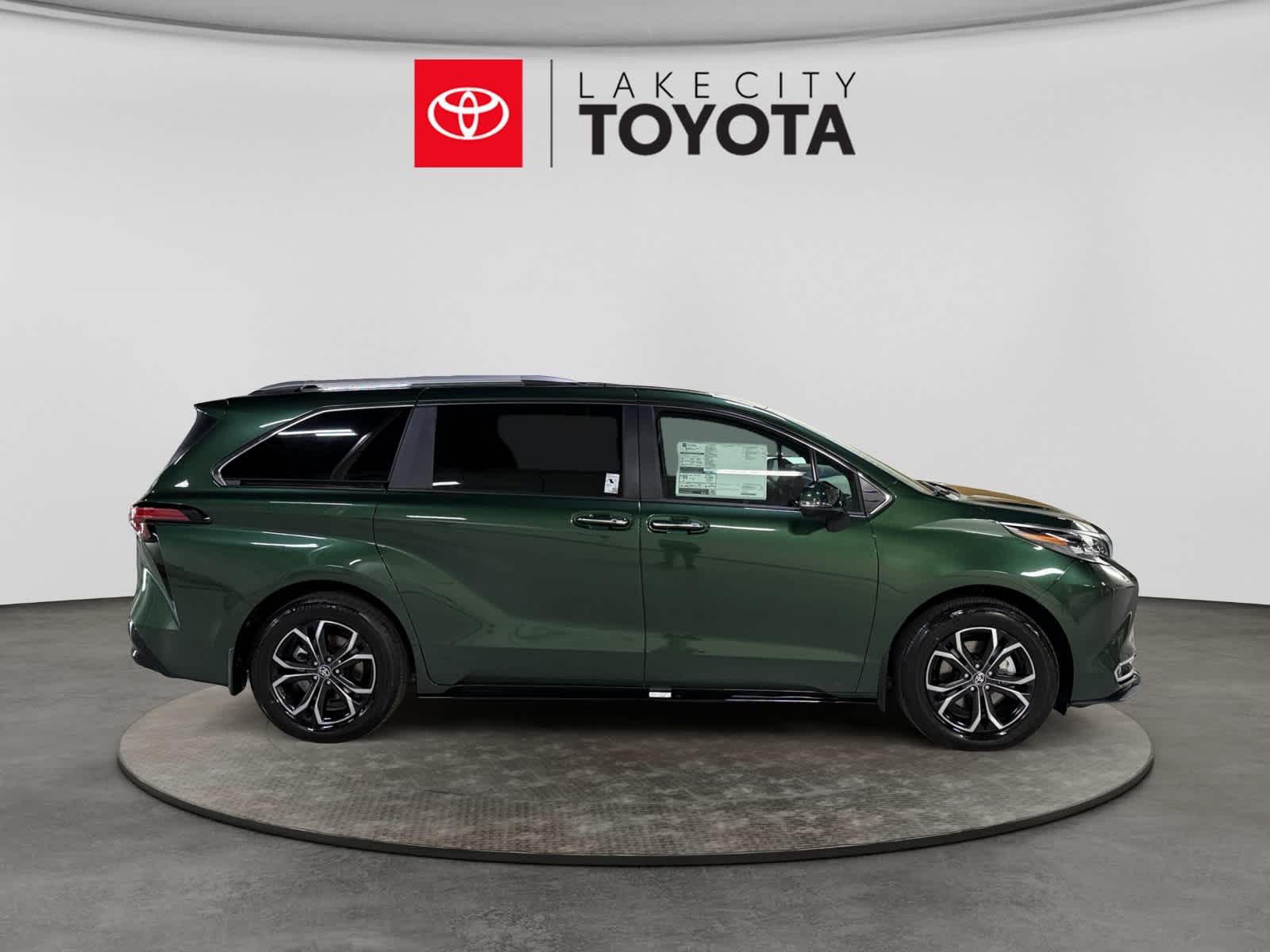 New 2026 Toyota Sienna Van