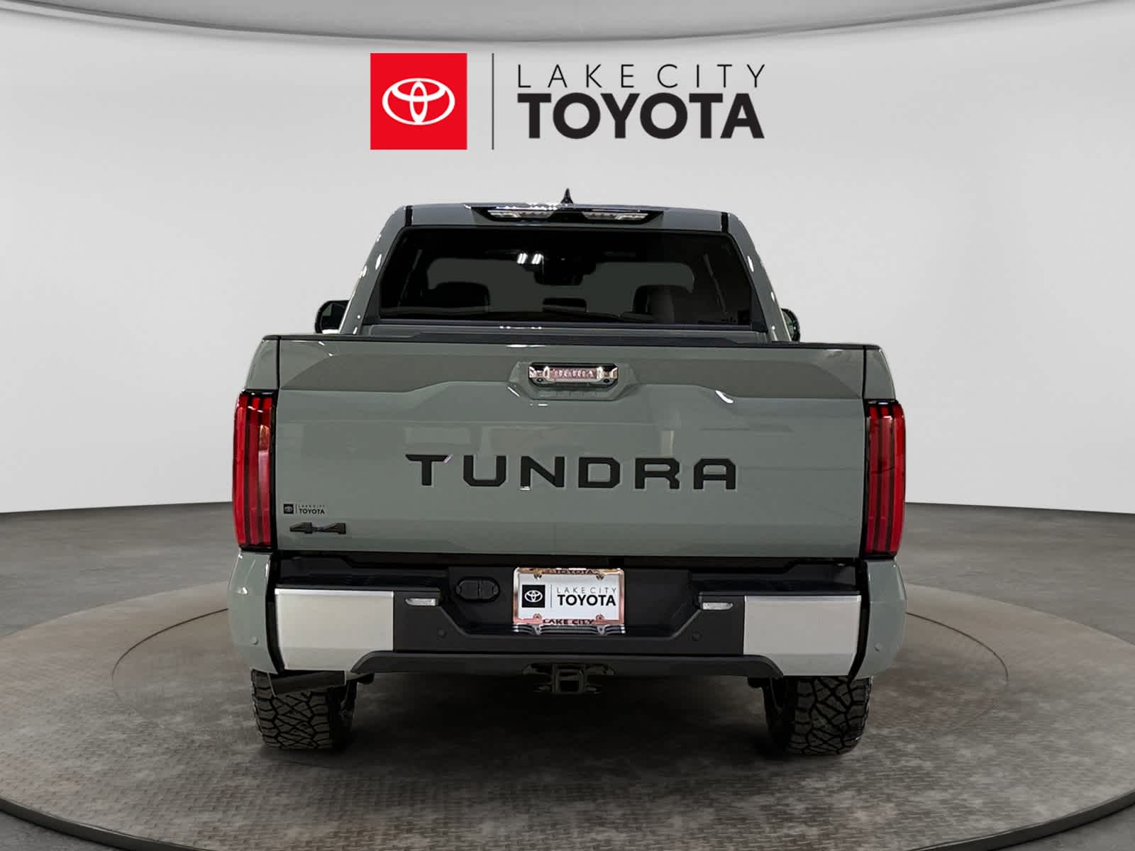 2026 Toyota Tundra Limited - Photo 5