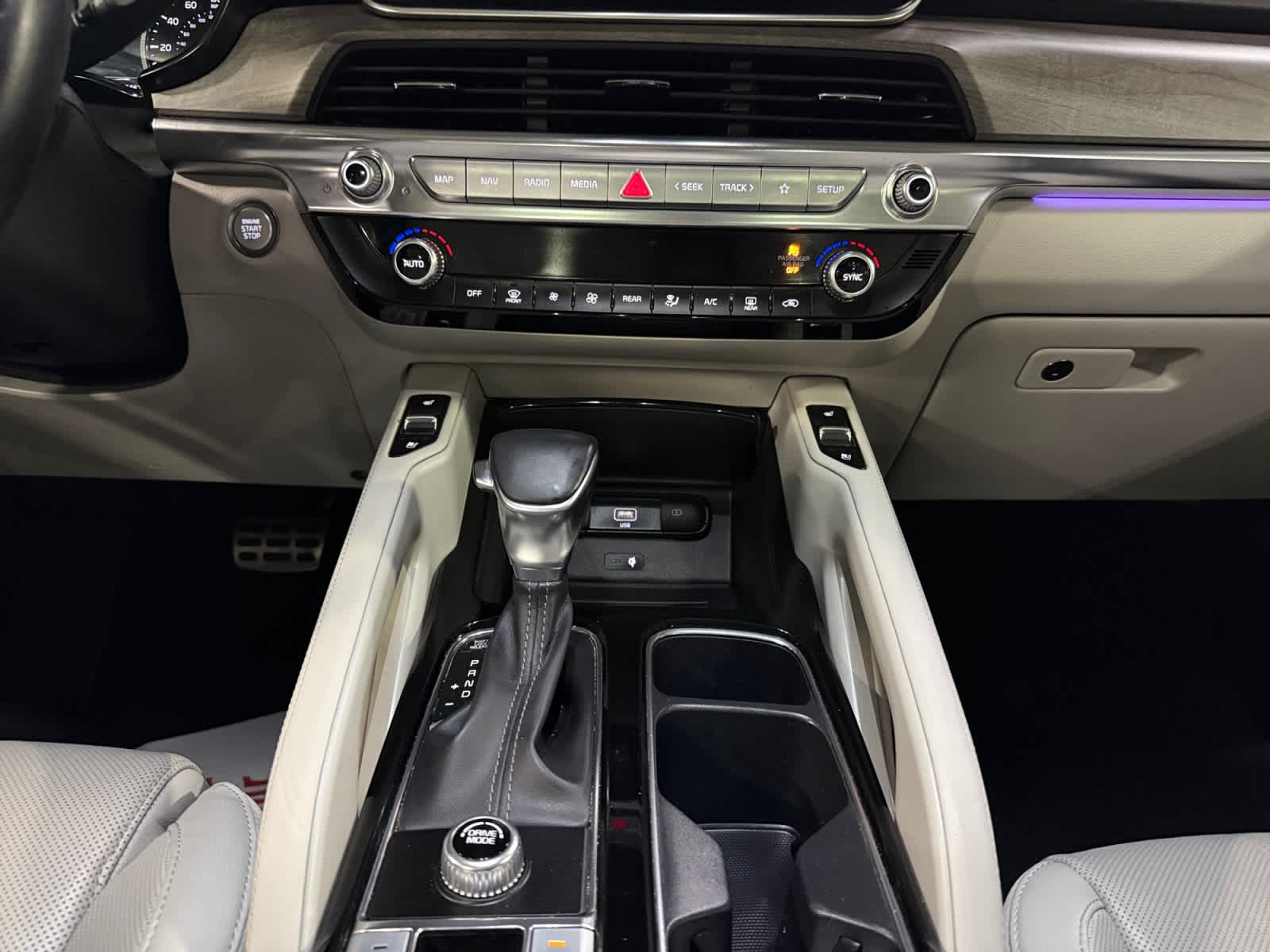 2022 Kia Telluride SX - Photo 16