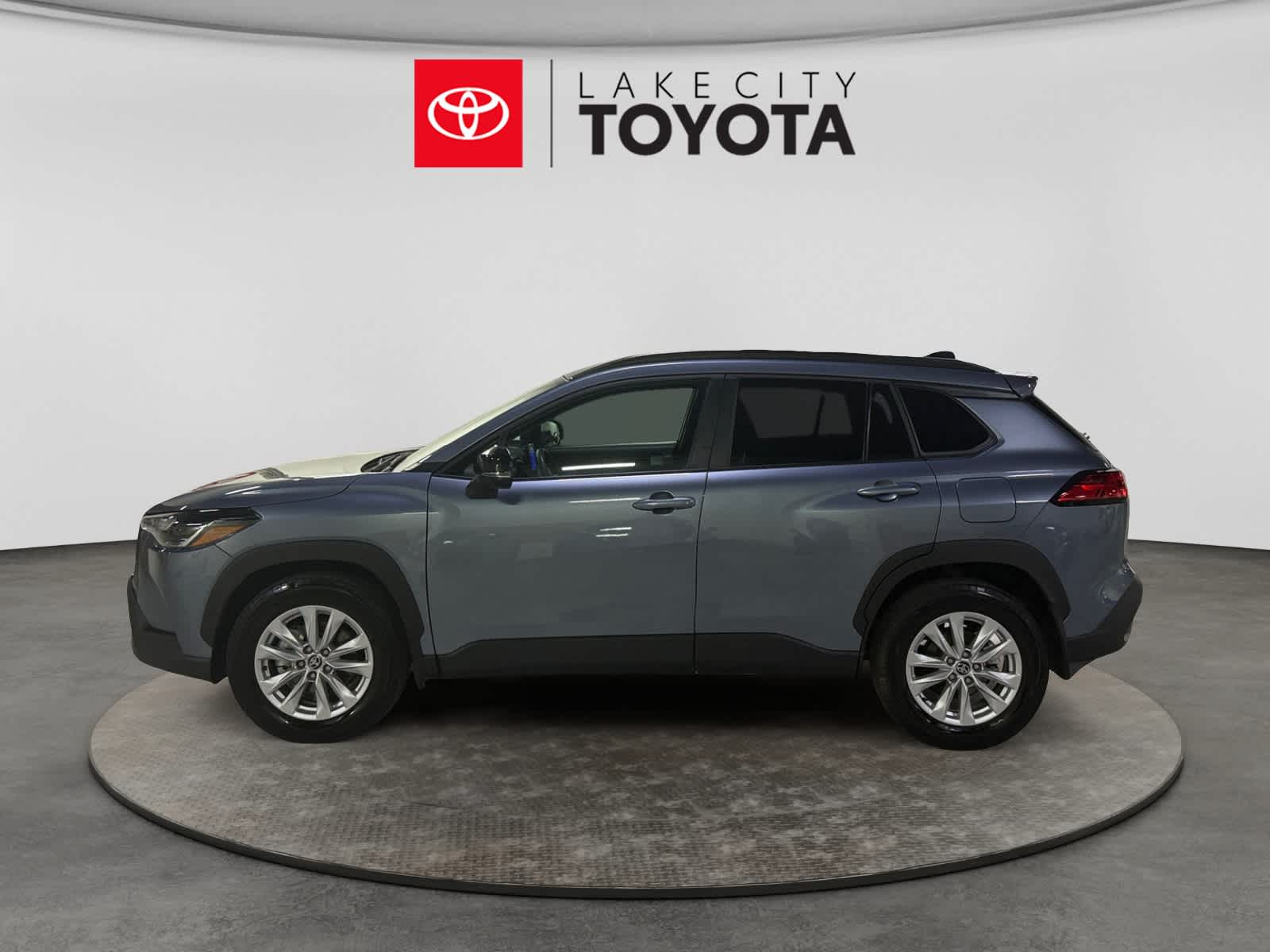 Used 2025 Toyota Corolla Cross SUV