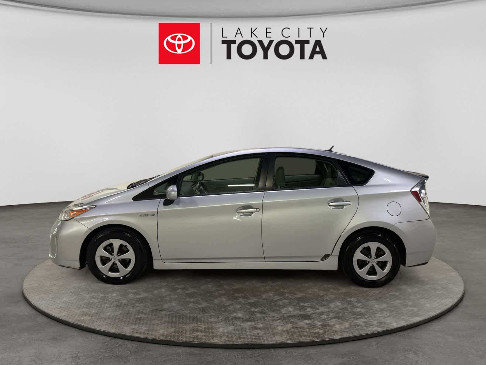 Used 2013 Toyota Prius Sedan