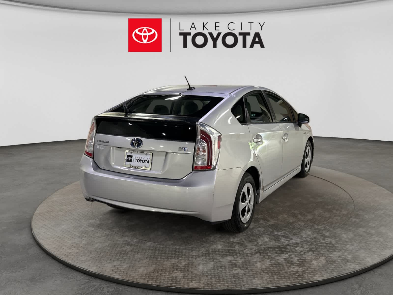Used 2013 Toyota Prius Sedan