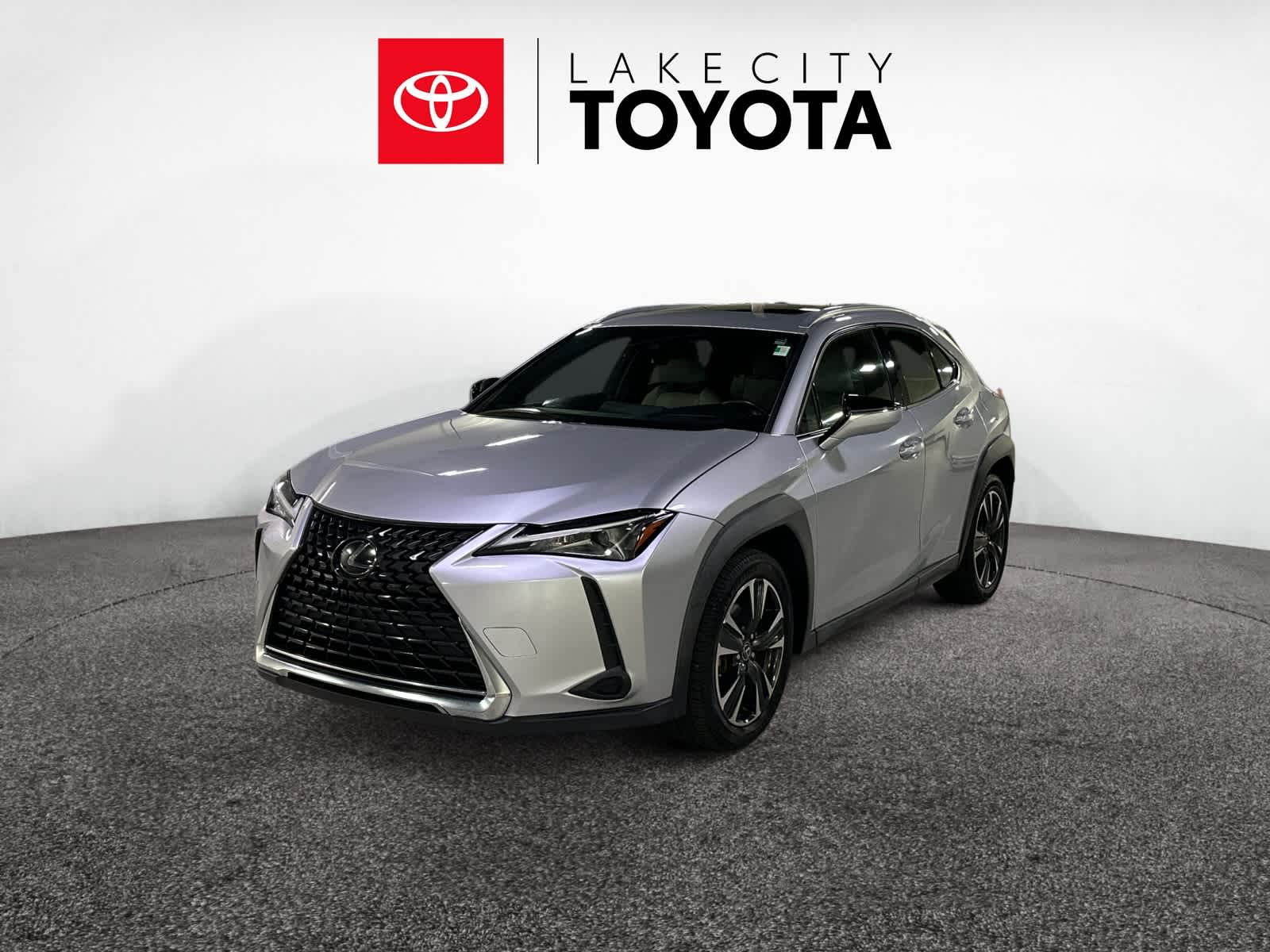 Silver Lining Metallic 2019 Lexus UX 200 FWD SUV / Crossover Front-Wheel Drive Continuously Variable Transmission