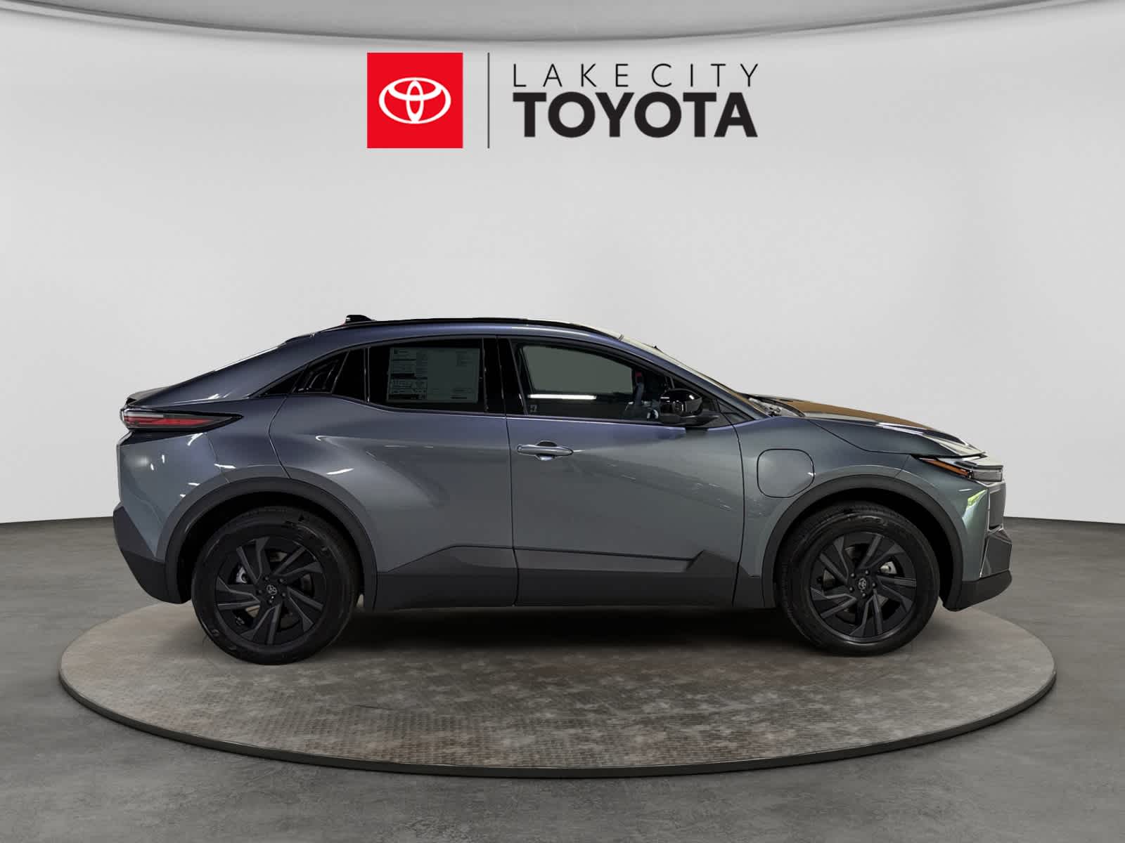 New 2026 Toyota C-HR SUV